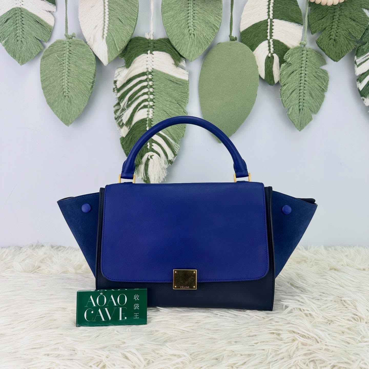 🤍PRE OWNED Trapeze 海軍藍色真皮鞦韆包 Small Size💙