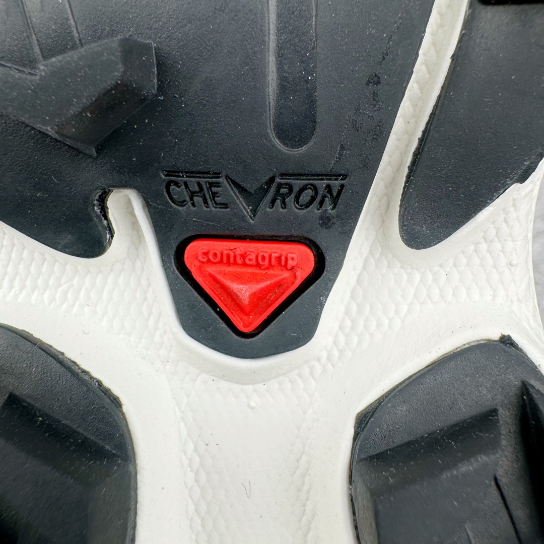  Salomon XT-6 Expanse