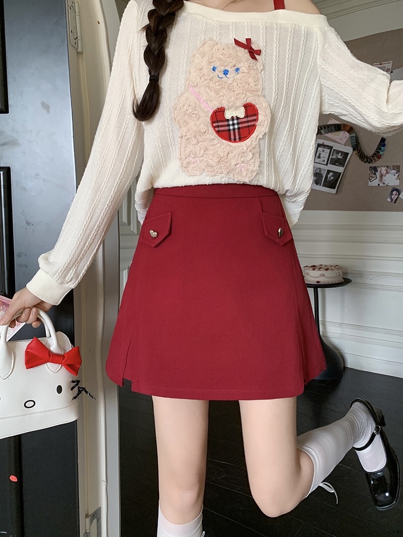 B08(21319) 韩版甜酷风JEANS翻盖爱心口袋下摆双开角黑红短裙 