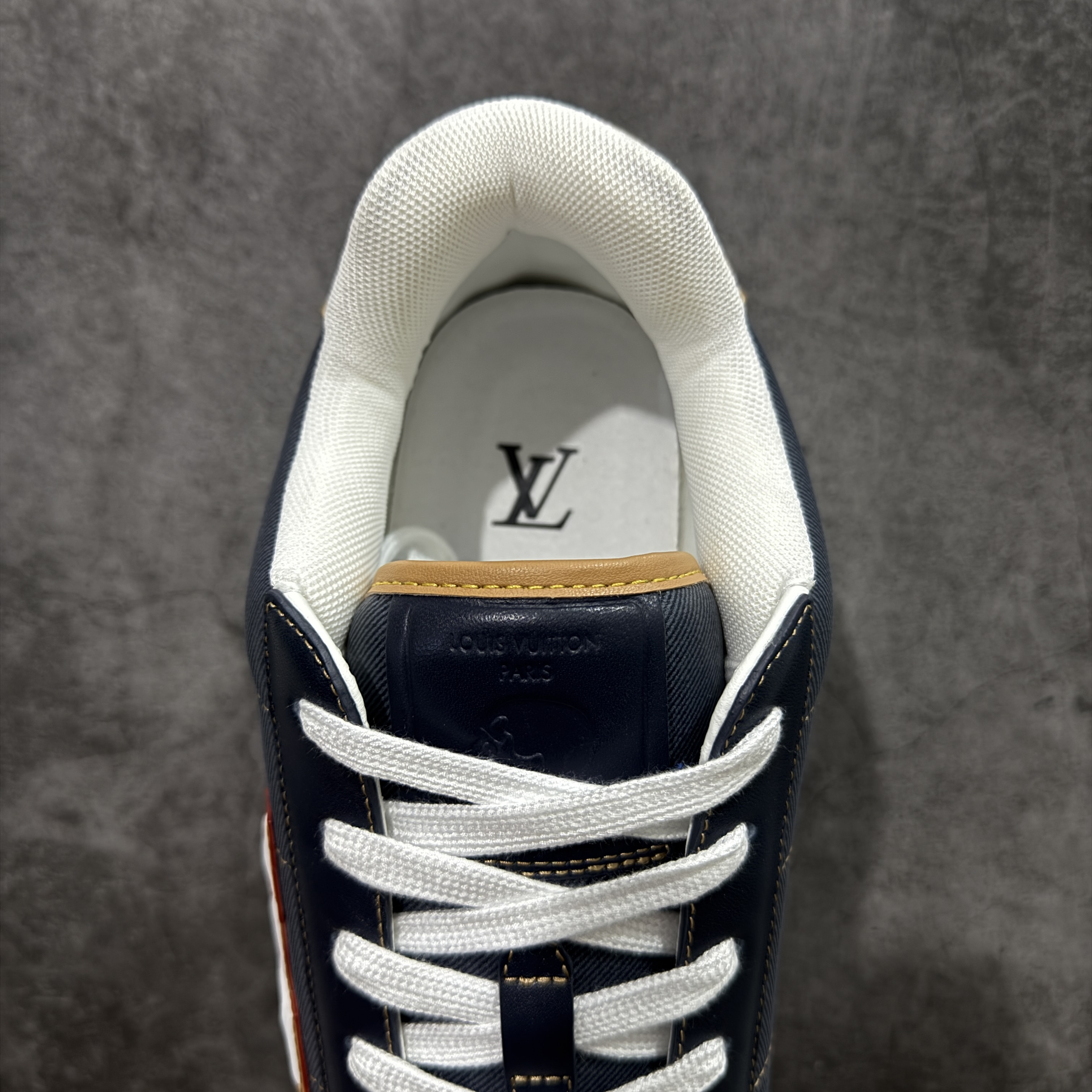 Louis Vuitton LV Buttersoft