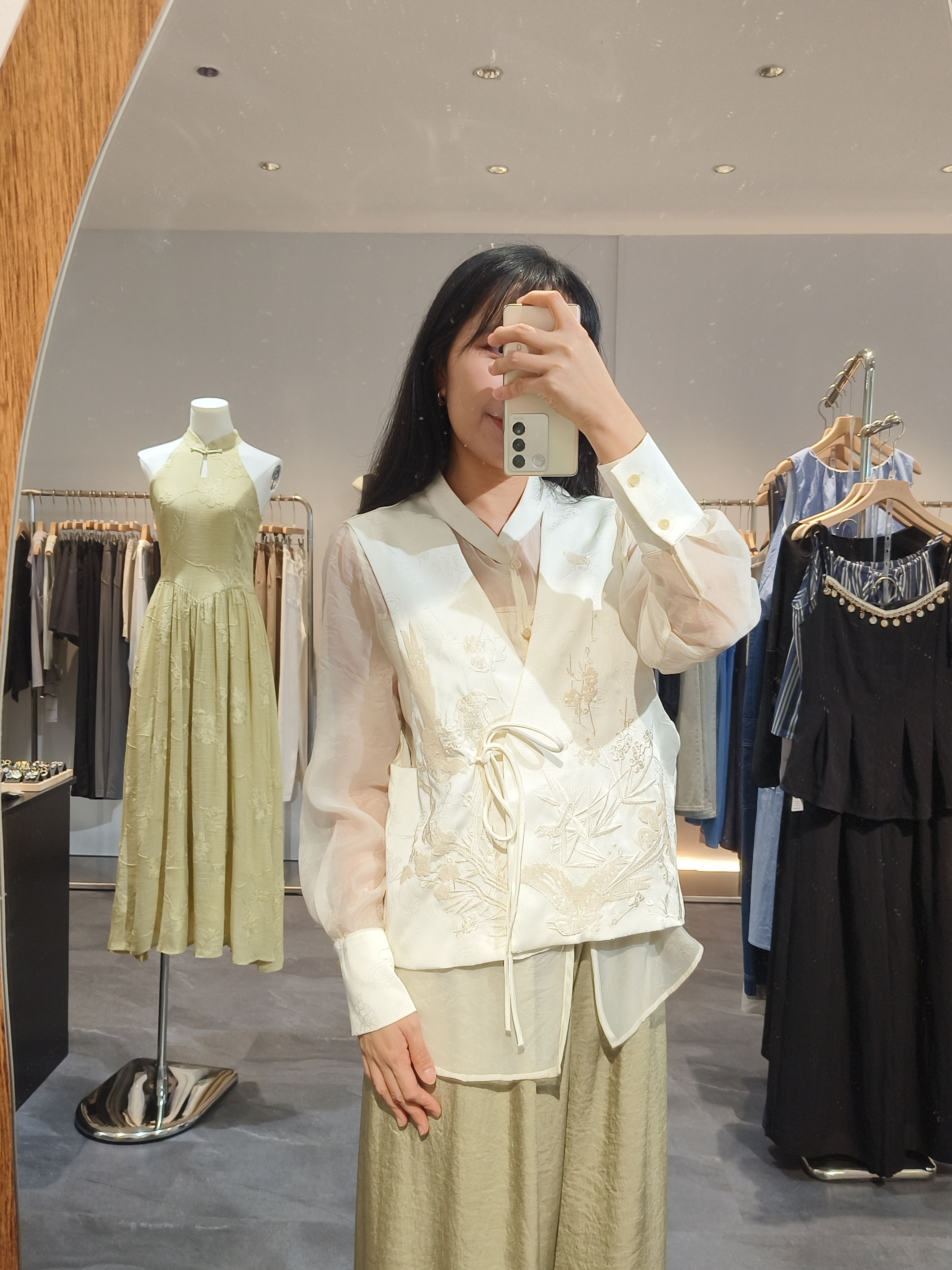 国风假两件长袖上衣