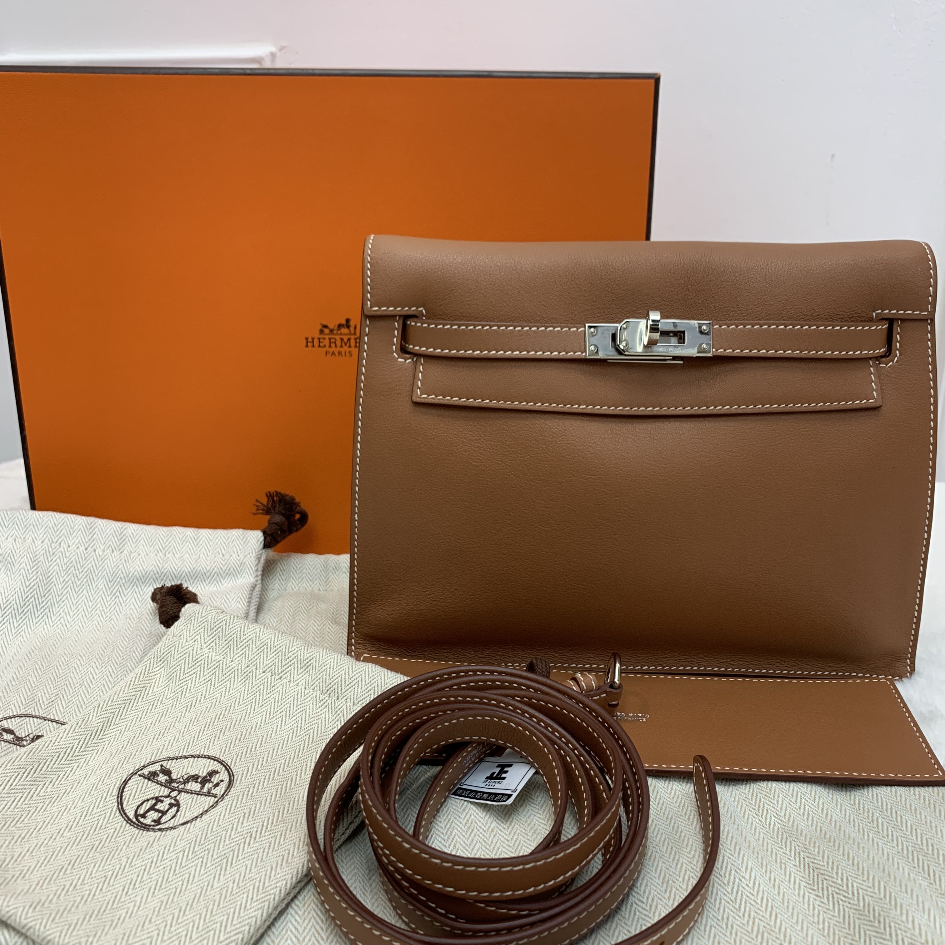 Hermes Kelly danse 金棕色配銀扣