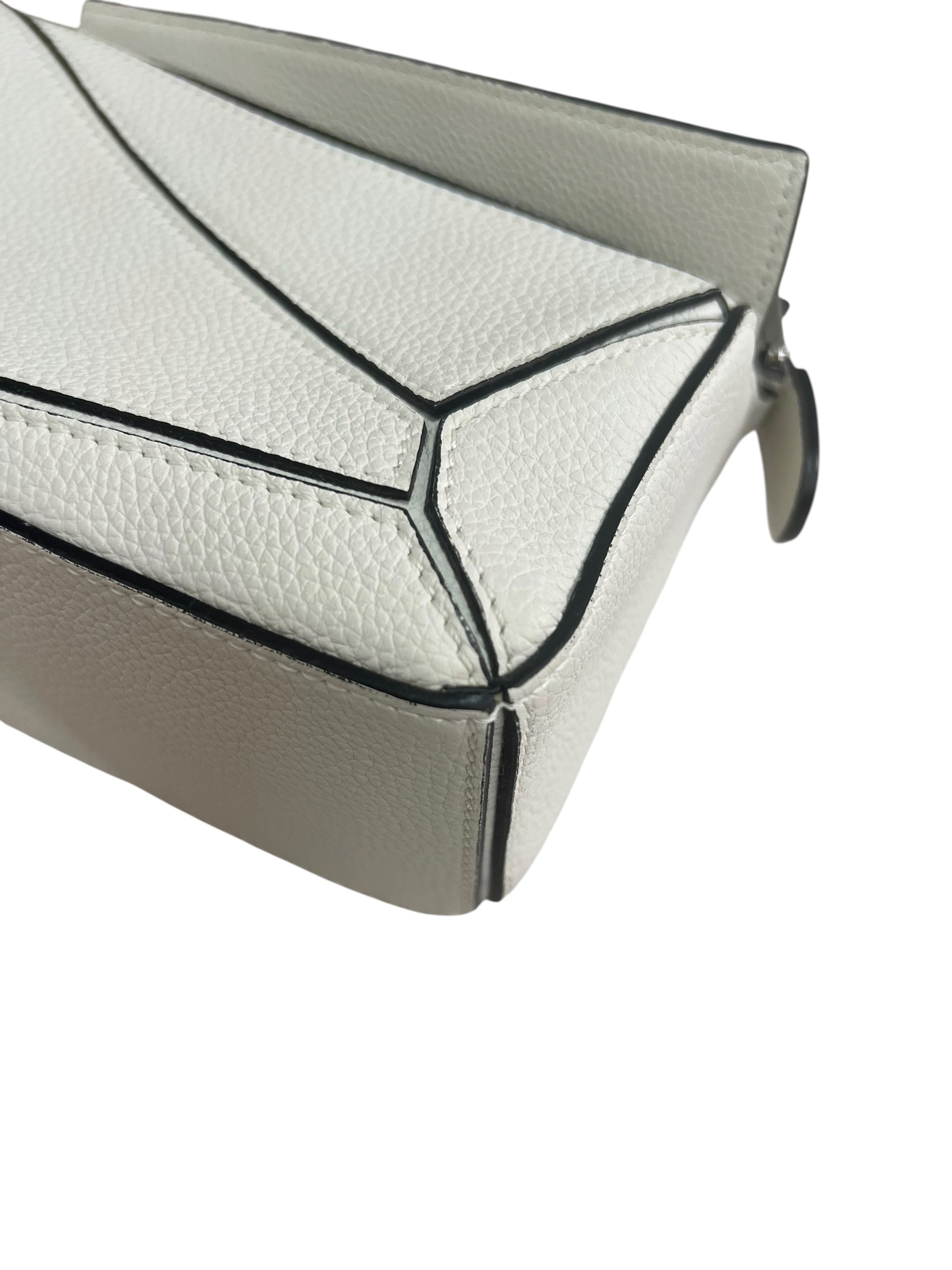 Pre-owned LOEWE Mini Puzzle Bag / Product Code: 072802