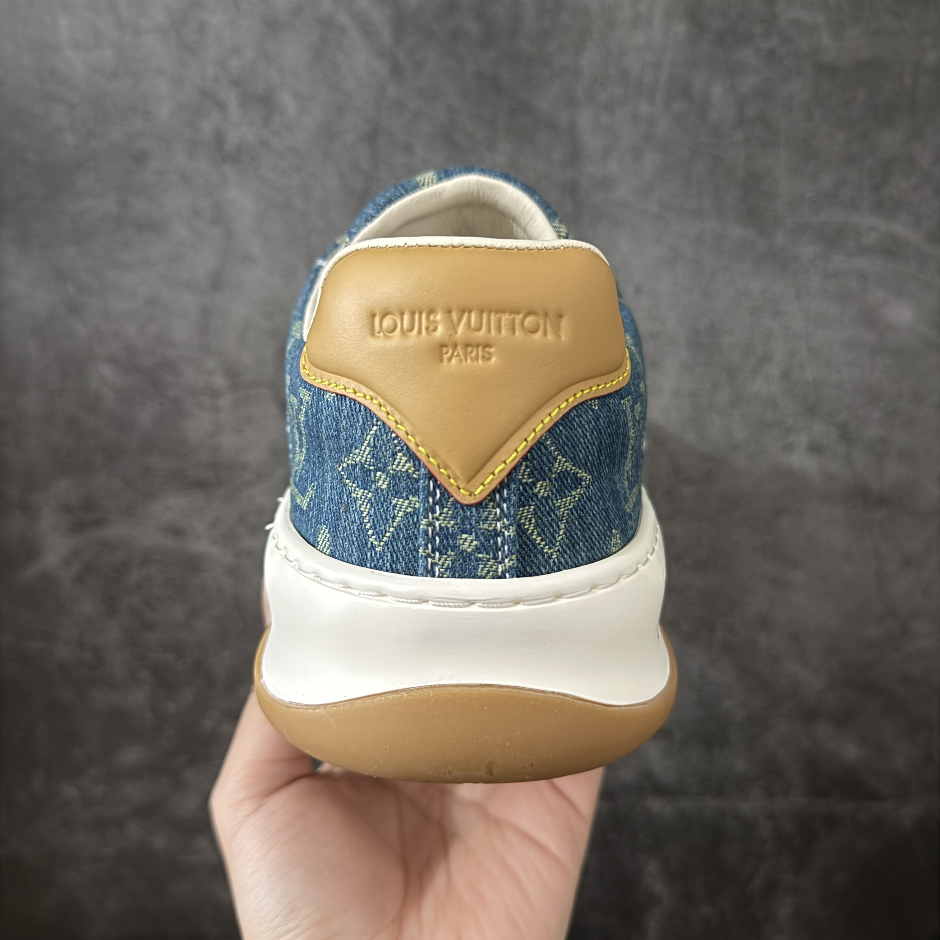 Louis Vuitton LV Tilted 