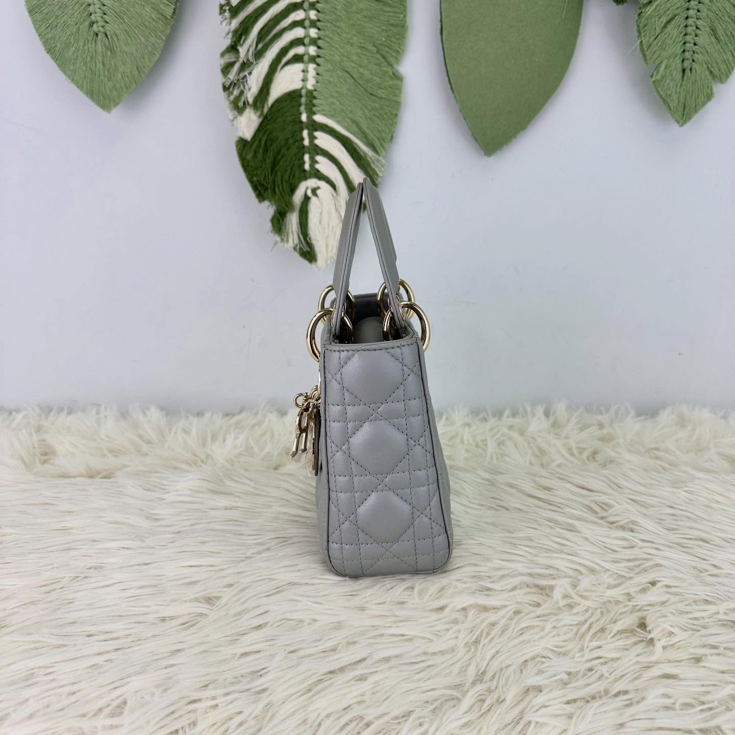 DIOR🤍PRE OWNED Mini Lady 珠光灰金扣羊皮 手提斜肩包🩶