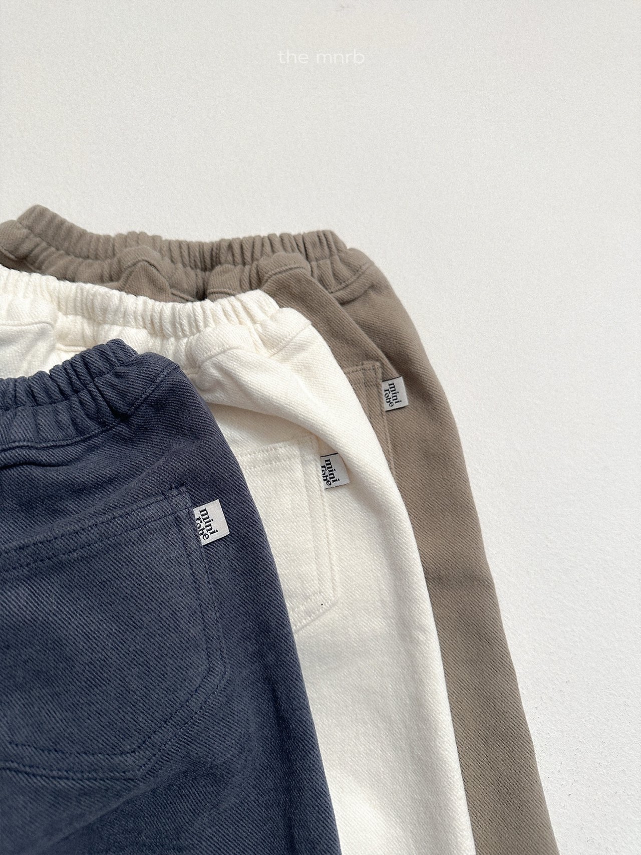 Mnirobe | Winter basic straight pants