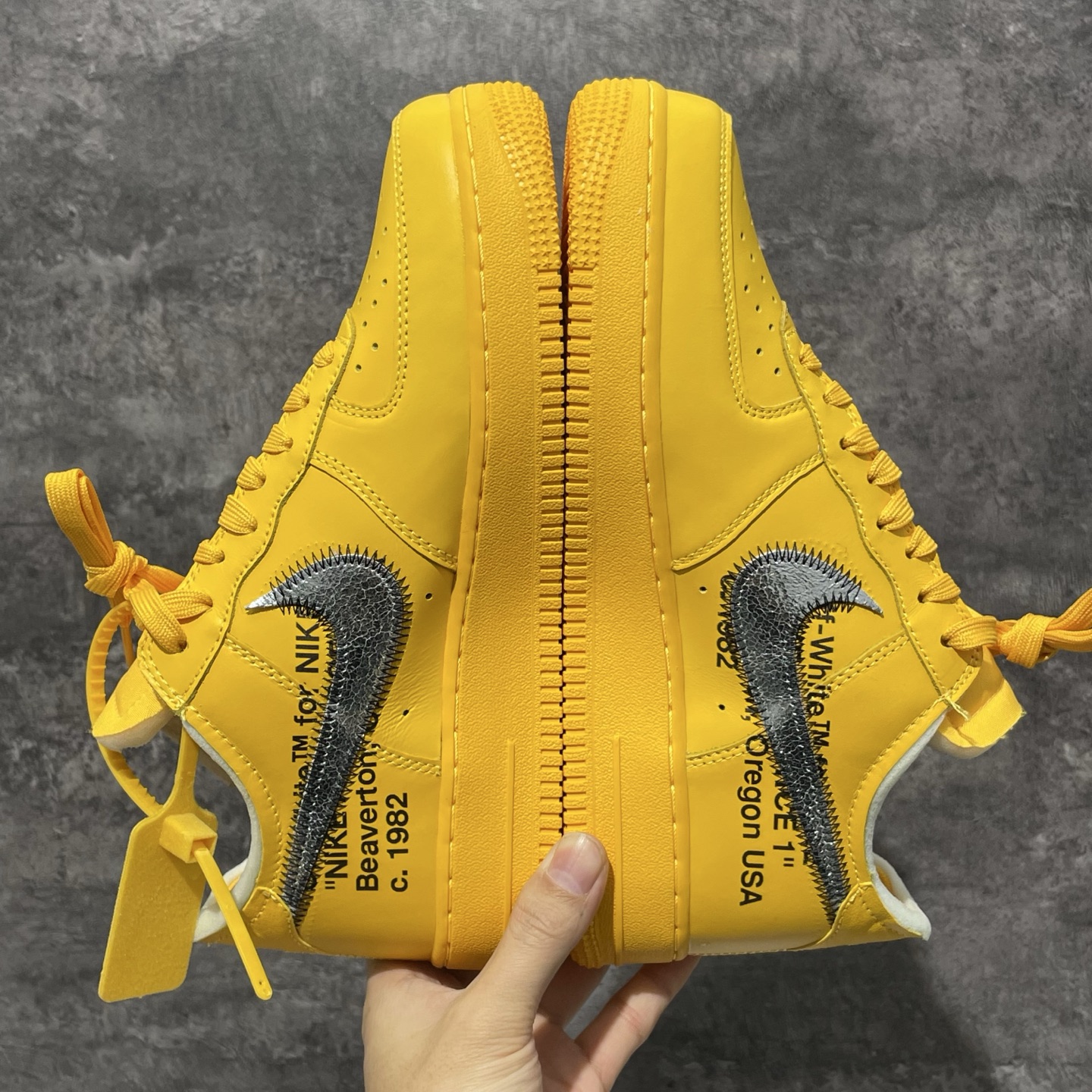 Off-White x Air Force 1 Low 'Lemonade' DD1876-700