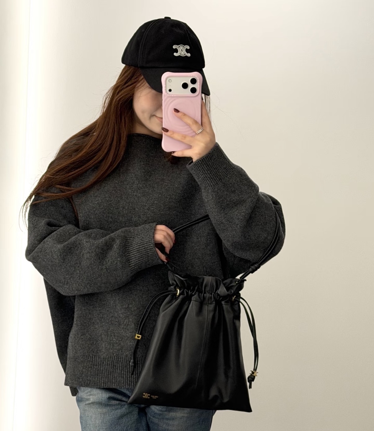 精選貨品優惠💖新款🆕訂貨📮Celine Crystal Pouch  Size 32x29cm