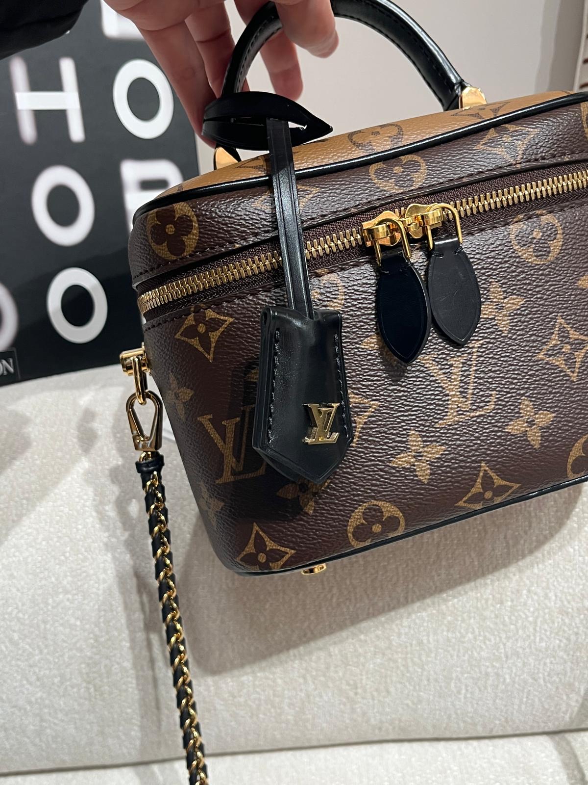 LV Vanity pm Monogram reverse M45165 100%Authentic, 98%New ✅Key Lock✅Dust bag