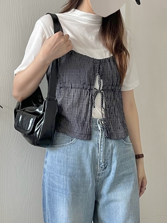 雙結皺皺格紋外搭背心 現貨