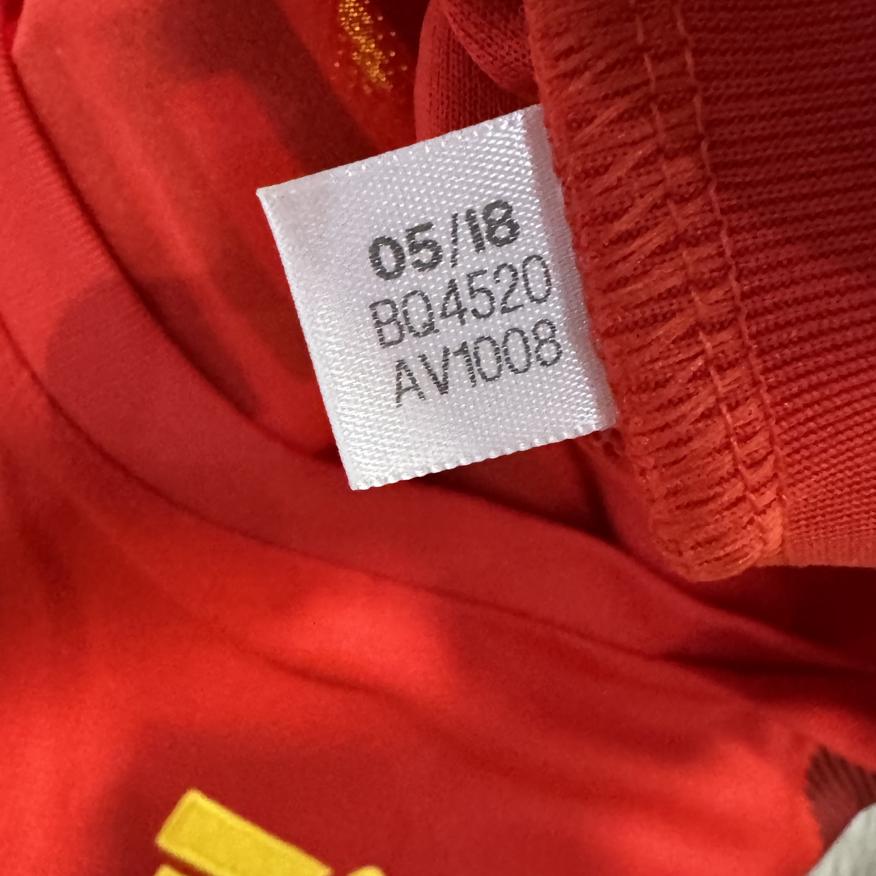 Belgium WC2018 home shirt #22 Chadli