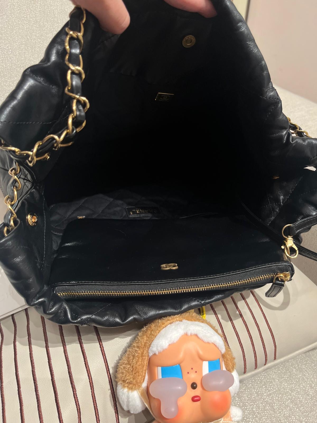 Chanel 22 medium As3261 calfskin 黑色牛皮金鏈 100%Authentic, 98%new ✅專門店收據✅晶片✅Dust bag✅Box