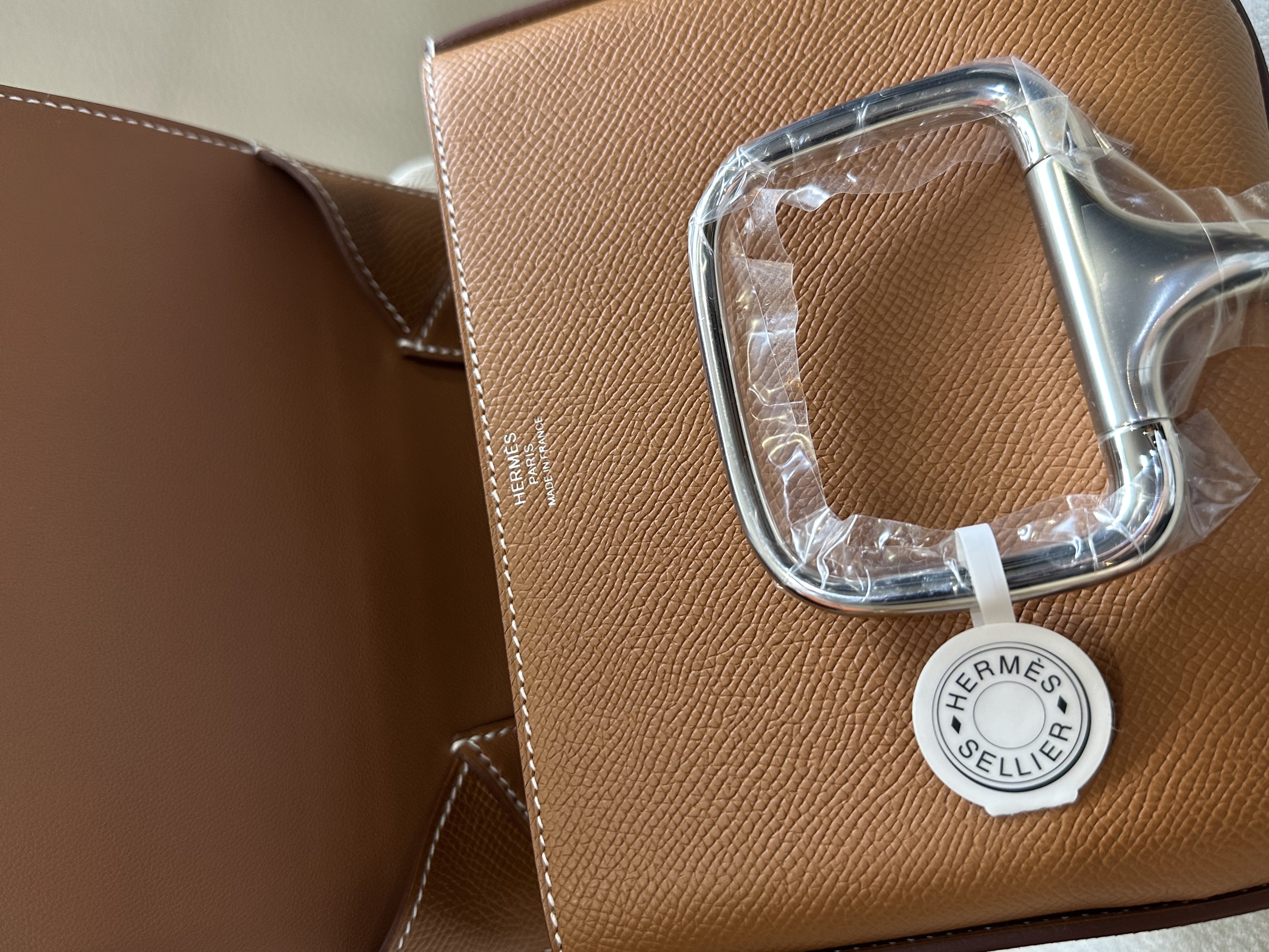 Pre-Owned HERMÉS Della mini /  Stamp W / Product Code: 26042426