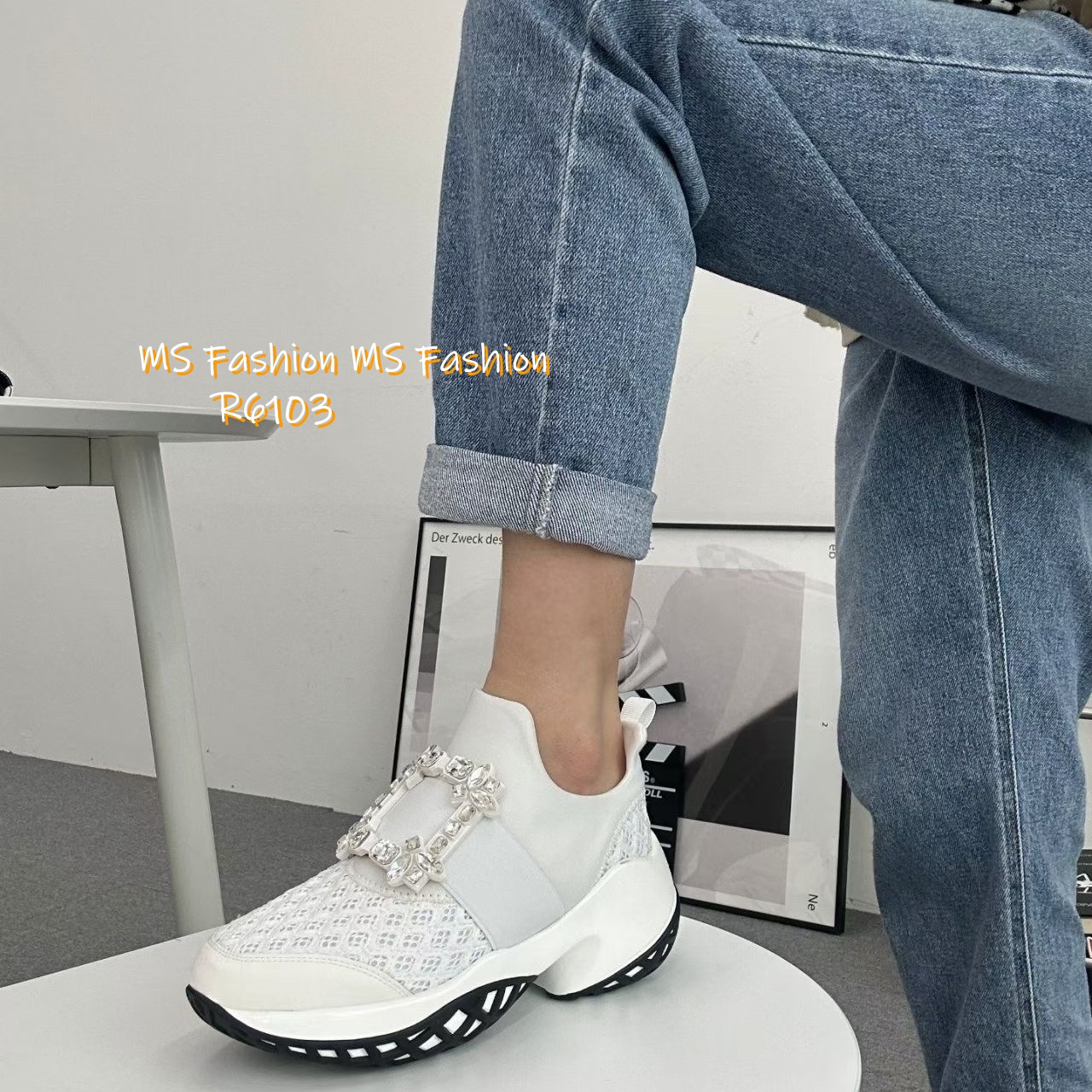 R6103 韓國🇰🇷特色閃石扣sneakers