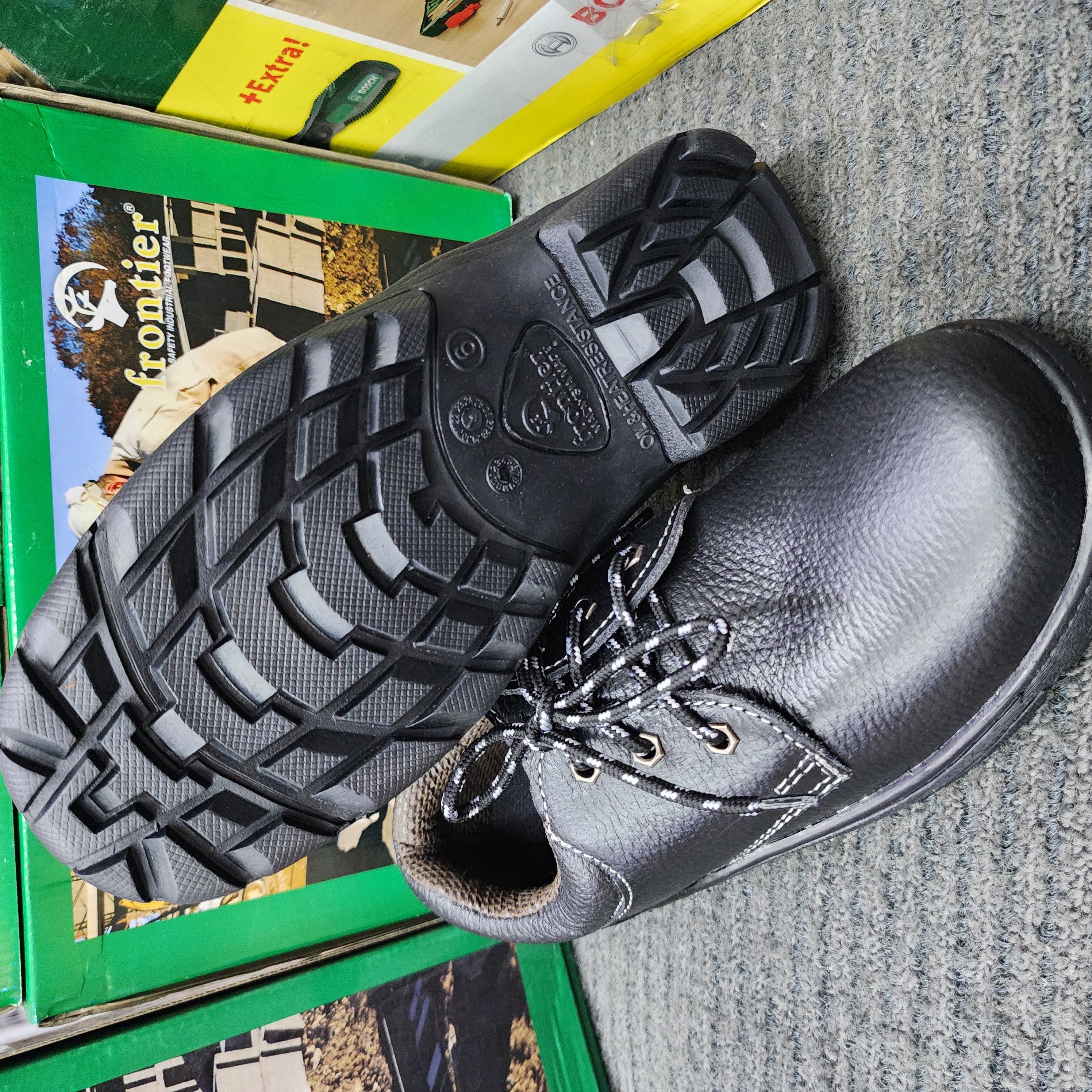 FRONTIER SAFETY SHOES 23304 LOW CUT BLACK COLOUR SAFETY BOOT SAFETY SHOE Leather Kasut Kasut Keselamatan