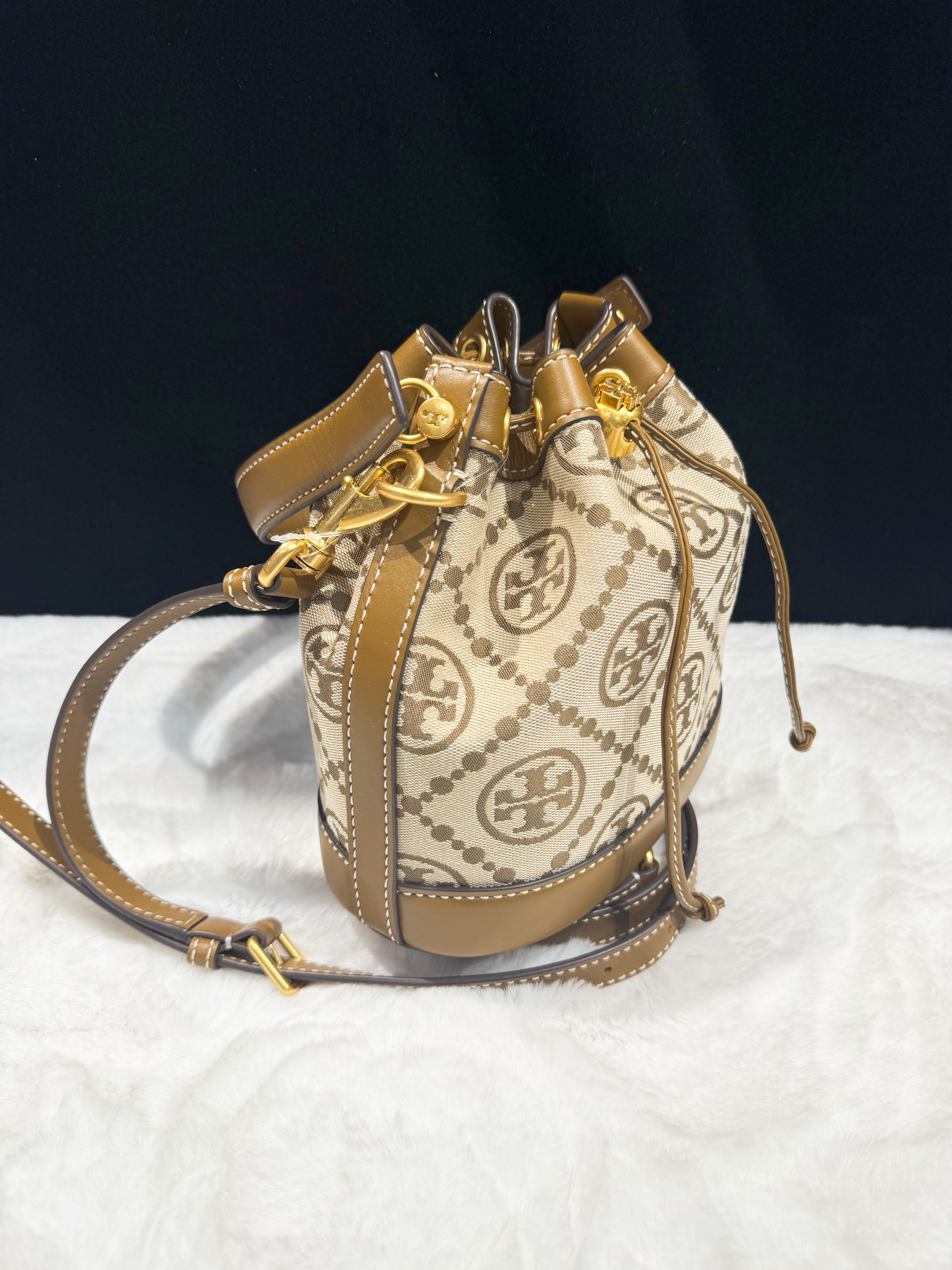 Tory burch Jacquard bucket brown