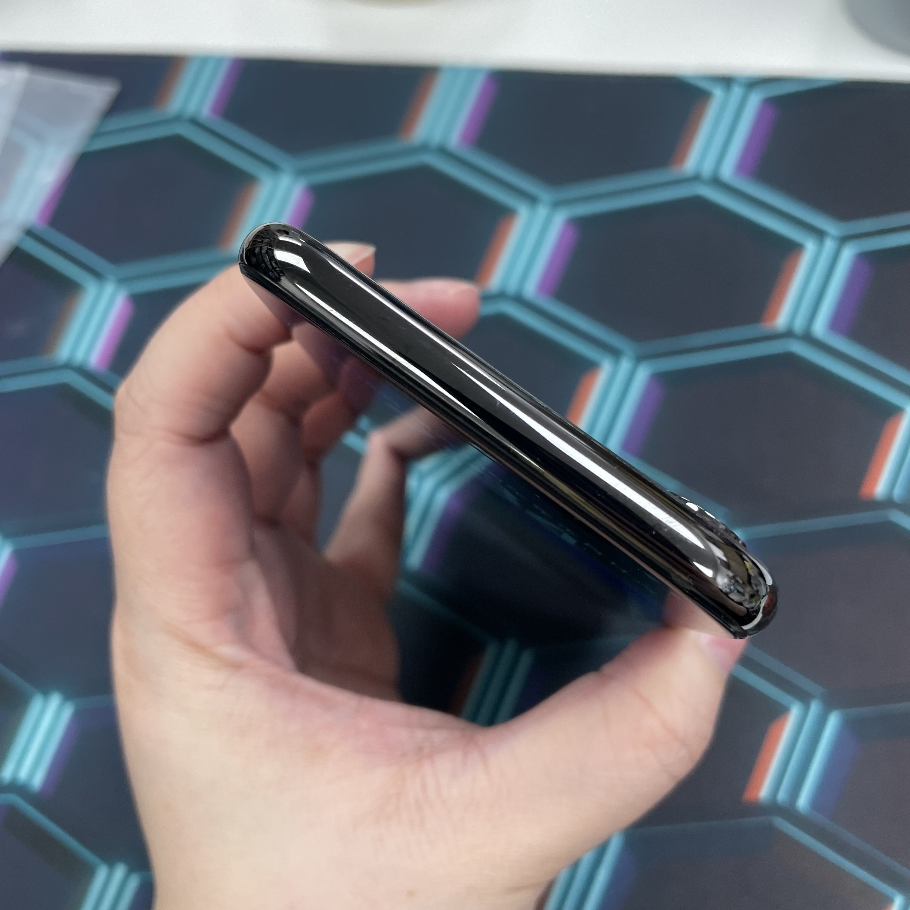 *6134 X 超靚機 64GB 電82 黑色 black