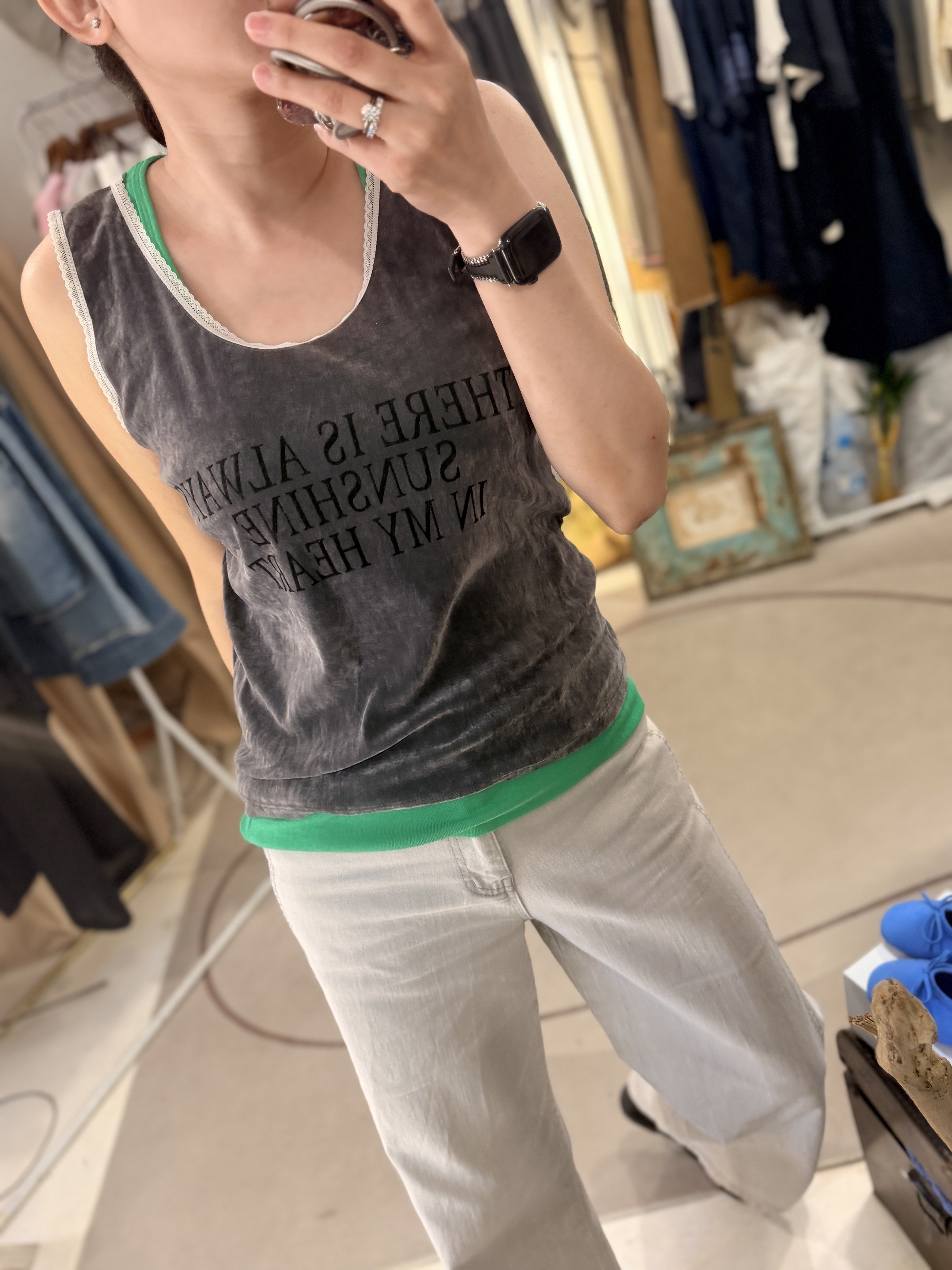 Light velvet vest