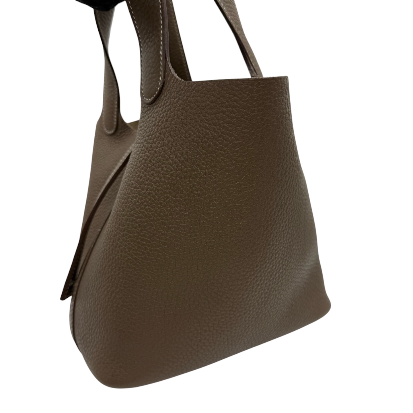 Pre-Owned HERMES P18 / Stamp D 大象灰 / Product Code: 071203