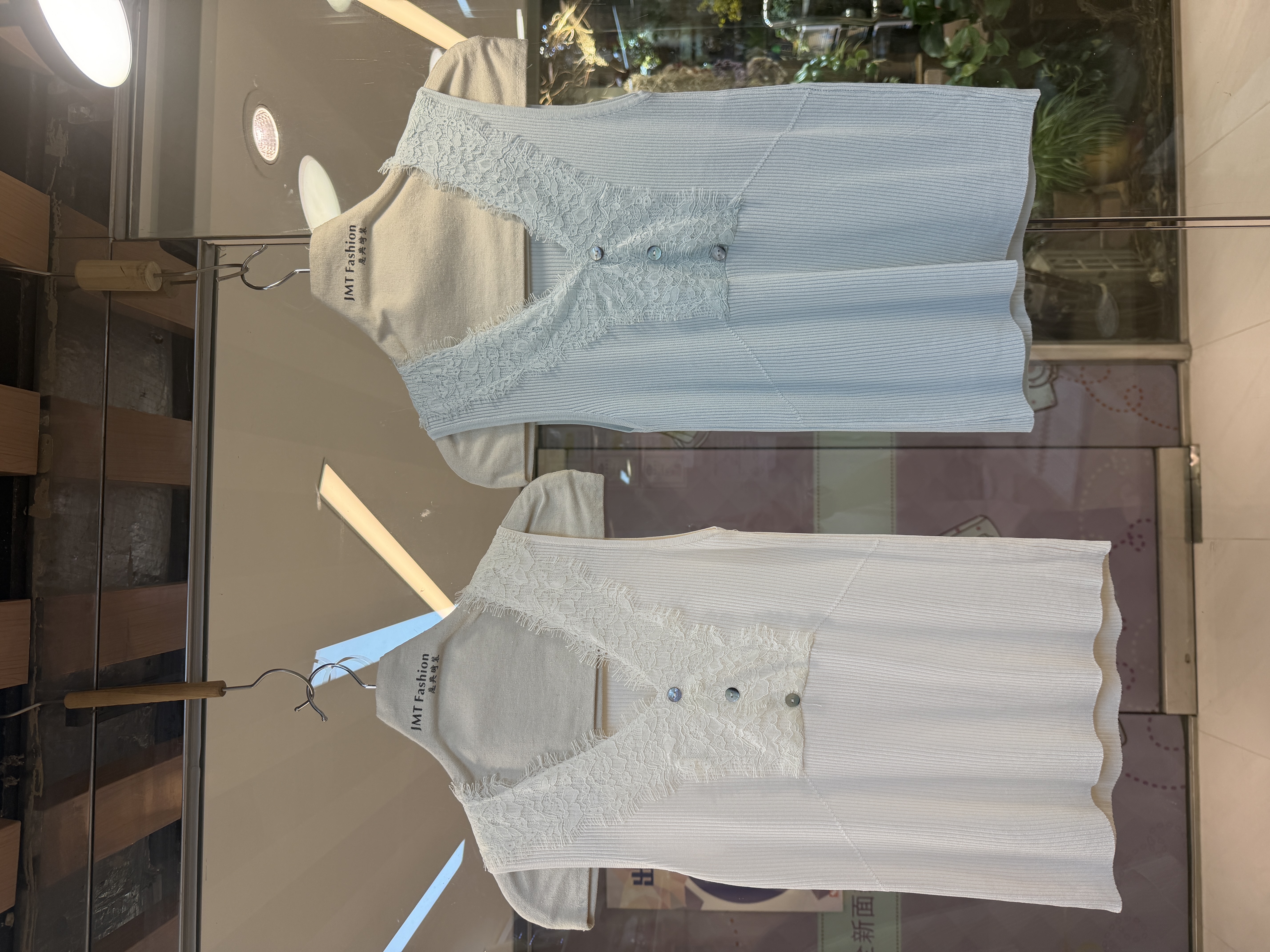 韓國V領針織背心 M584 04Pe59160