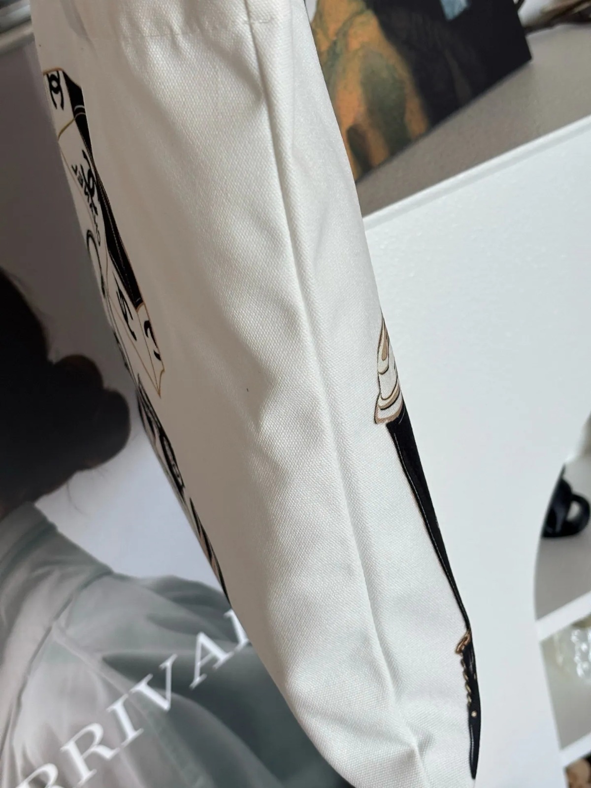Chanel VIP禮贊復古插畫大容量帆布包