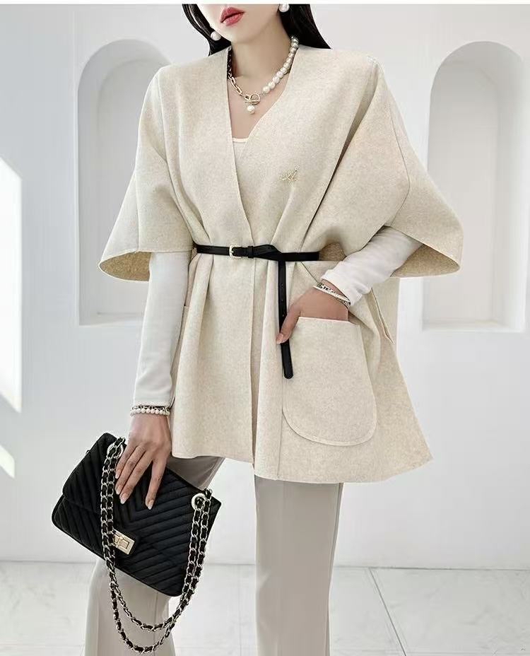 必買高質披肩連 belt