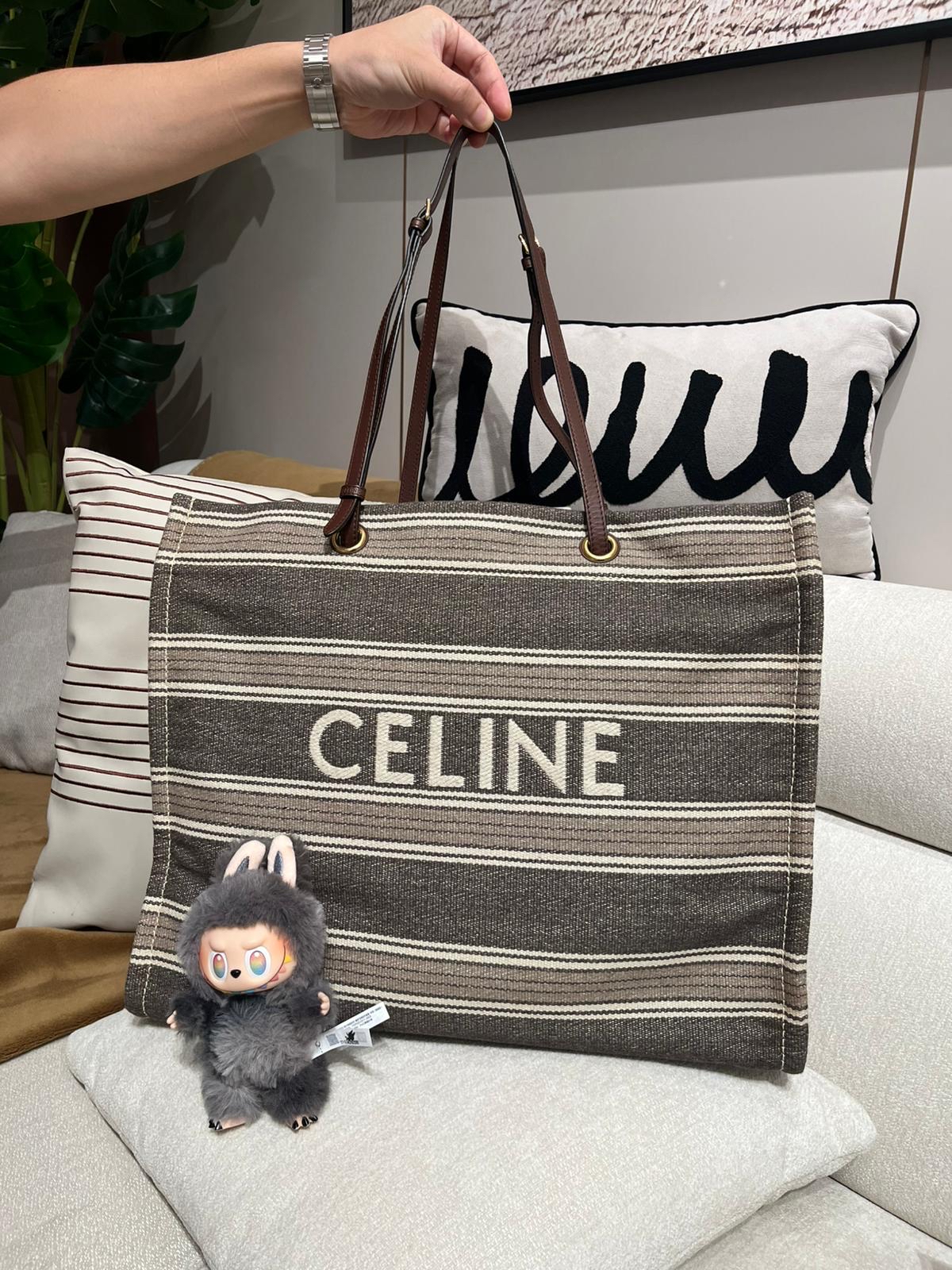 Celine Squared Cabas tote Bag  100%Authentic, 98%new✅dust bag 