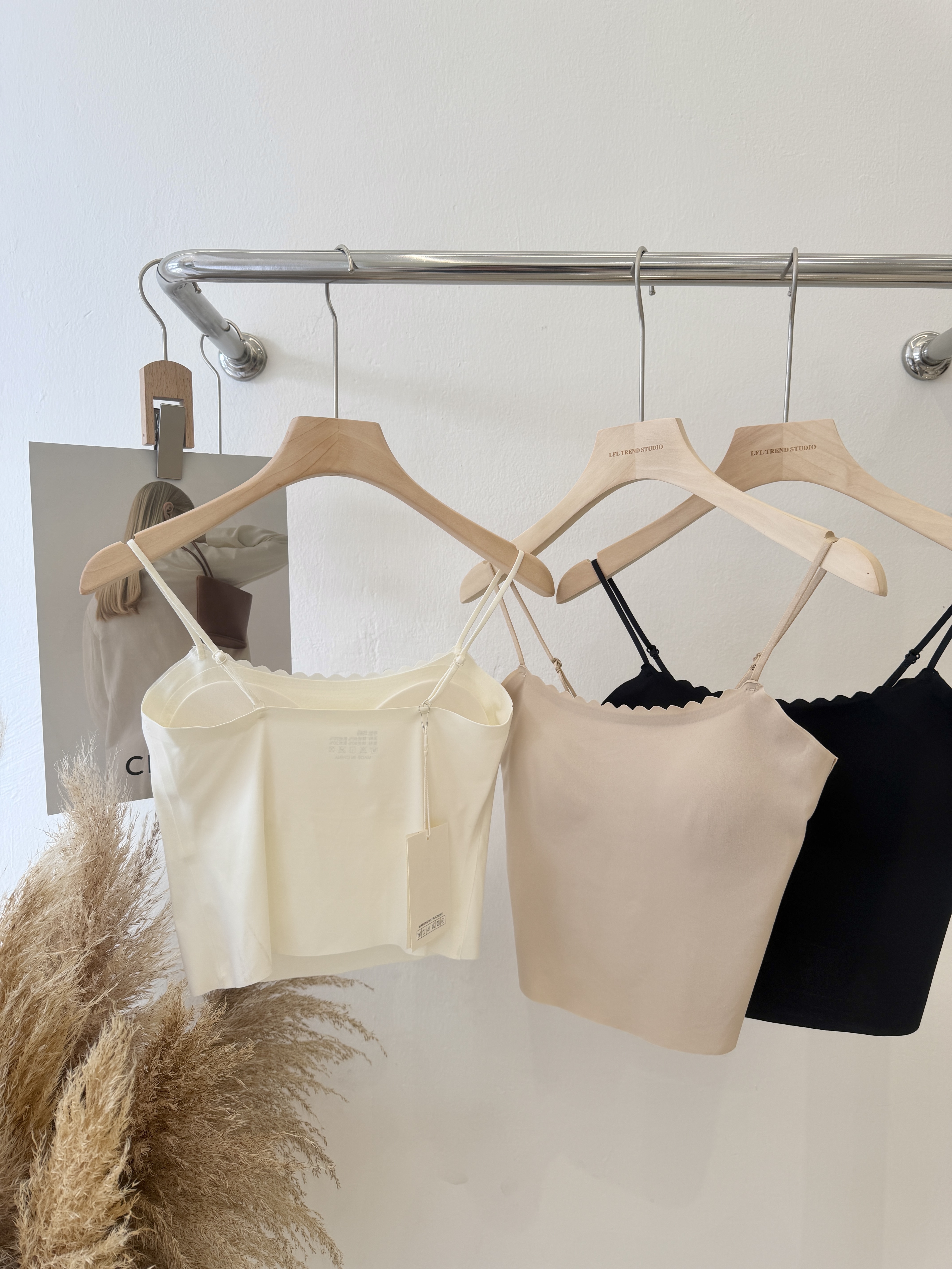 6357 爆款冰皮凉感无痕吊带