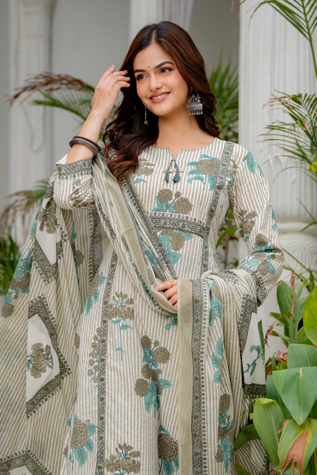 Light Green Floral Print Kurta Set
