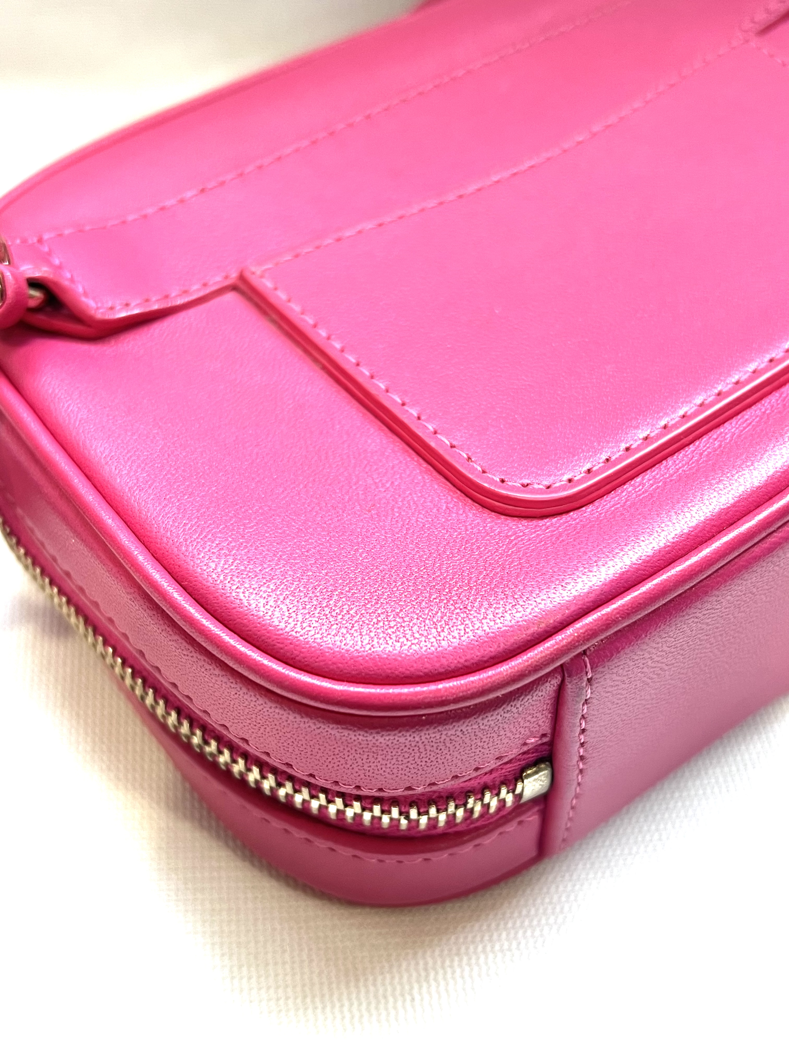 Pre-Owned CHANEL CC Mania Camera Bag / Product Code: 26041649