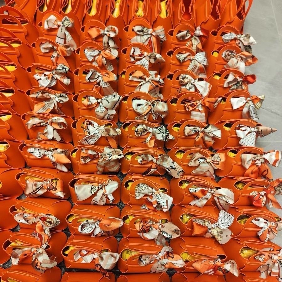 手袋造型小禮盒(內含2個麵)