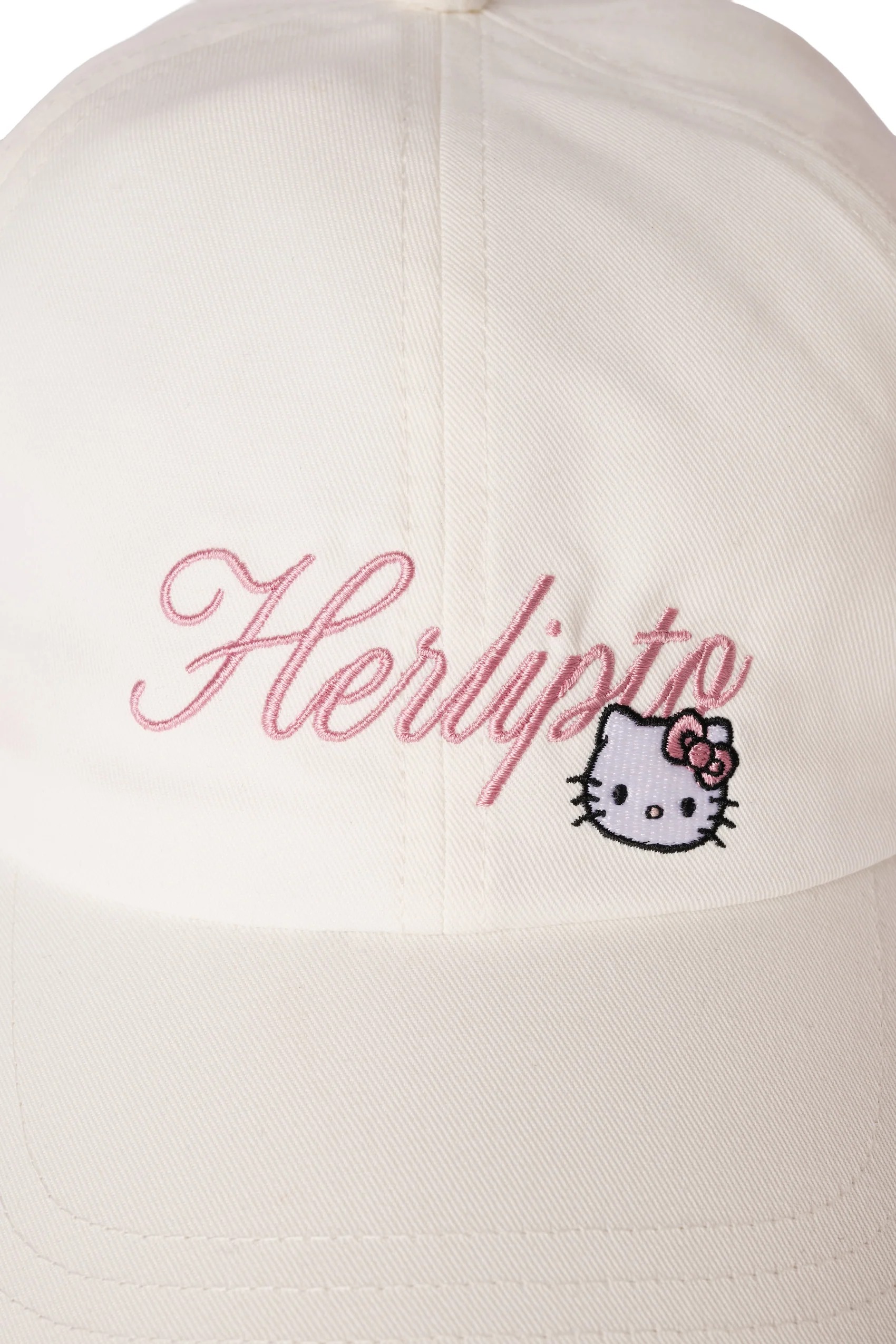  🎀【預訂】Her lip to × Kitty Embroidered Cap W