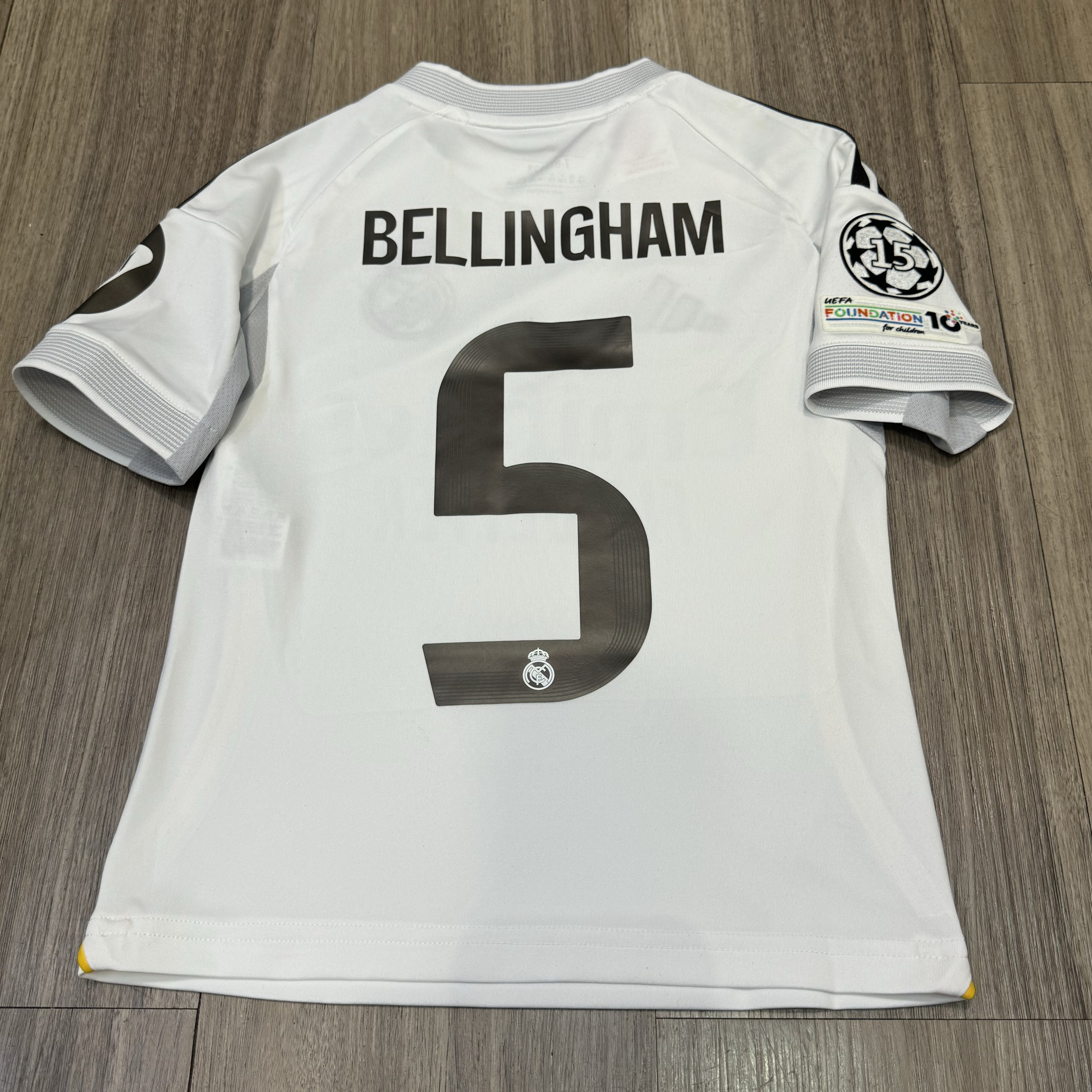 （youth size)Real Madrid 25/26 home shirt #5 Bellingham