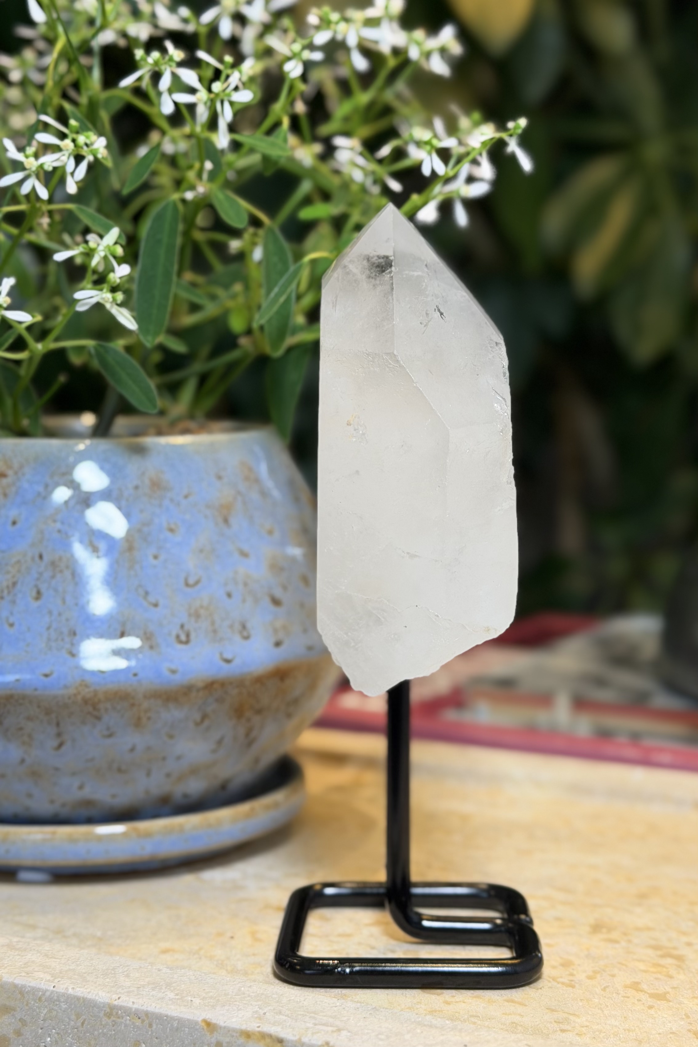  ༒14.2cm白水晶塔尖 連托架擺設༒ CQ.7093H89G2st-RA30*A51