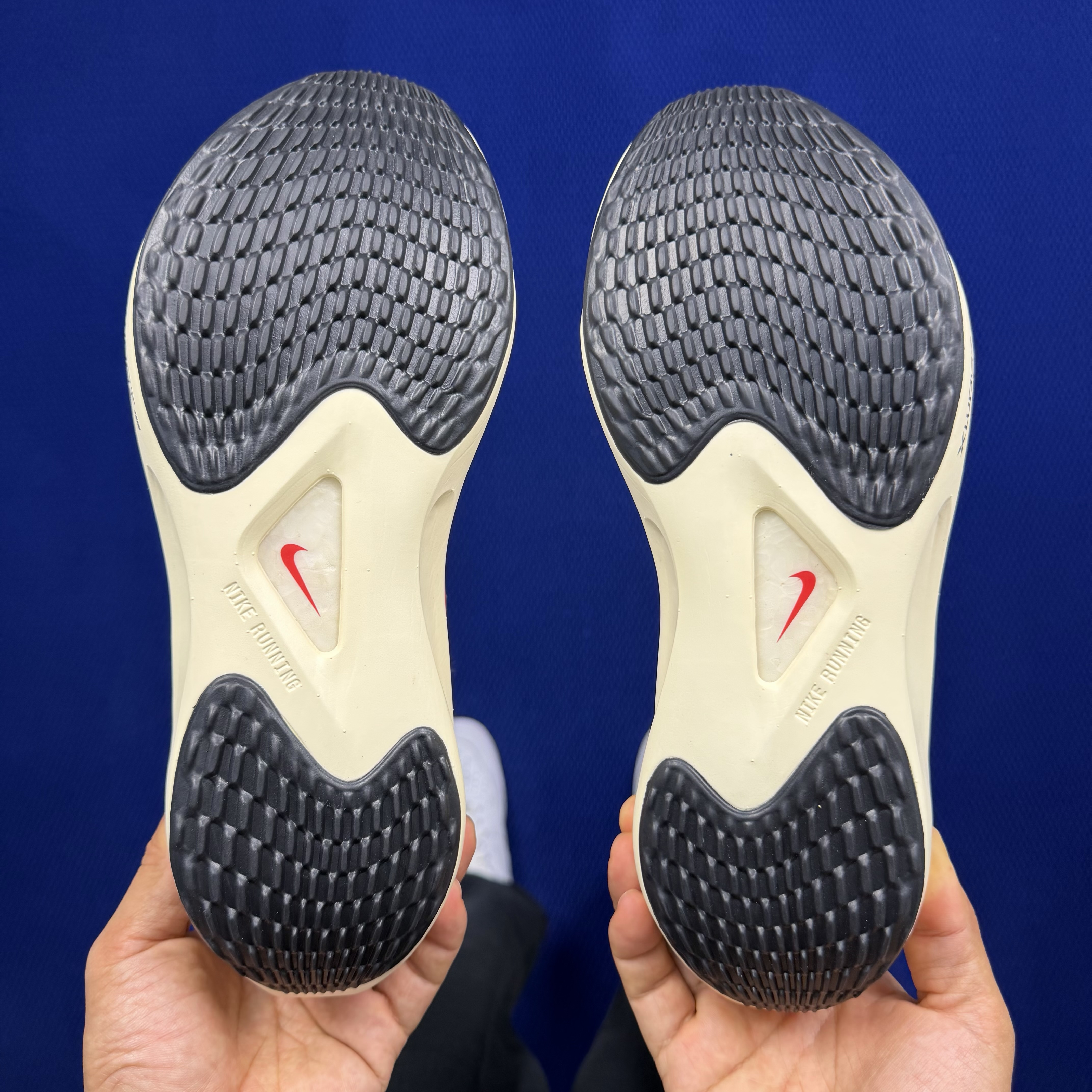 Nike Zoom Fly 5 FD6562-100