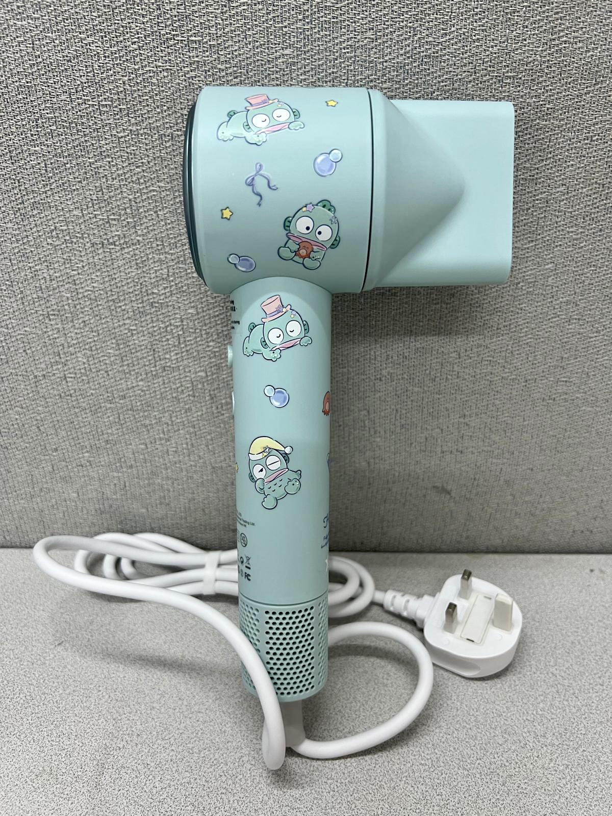 🌈 XPower x Sanrio 水怪 Power wind Mini D9 負離子風筒💕
