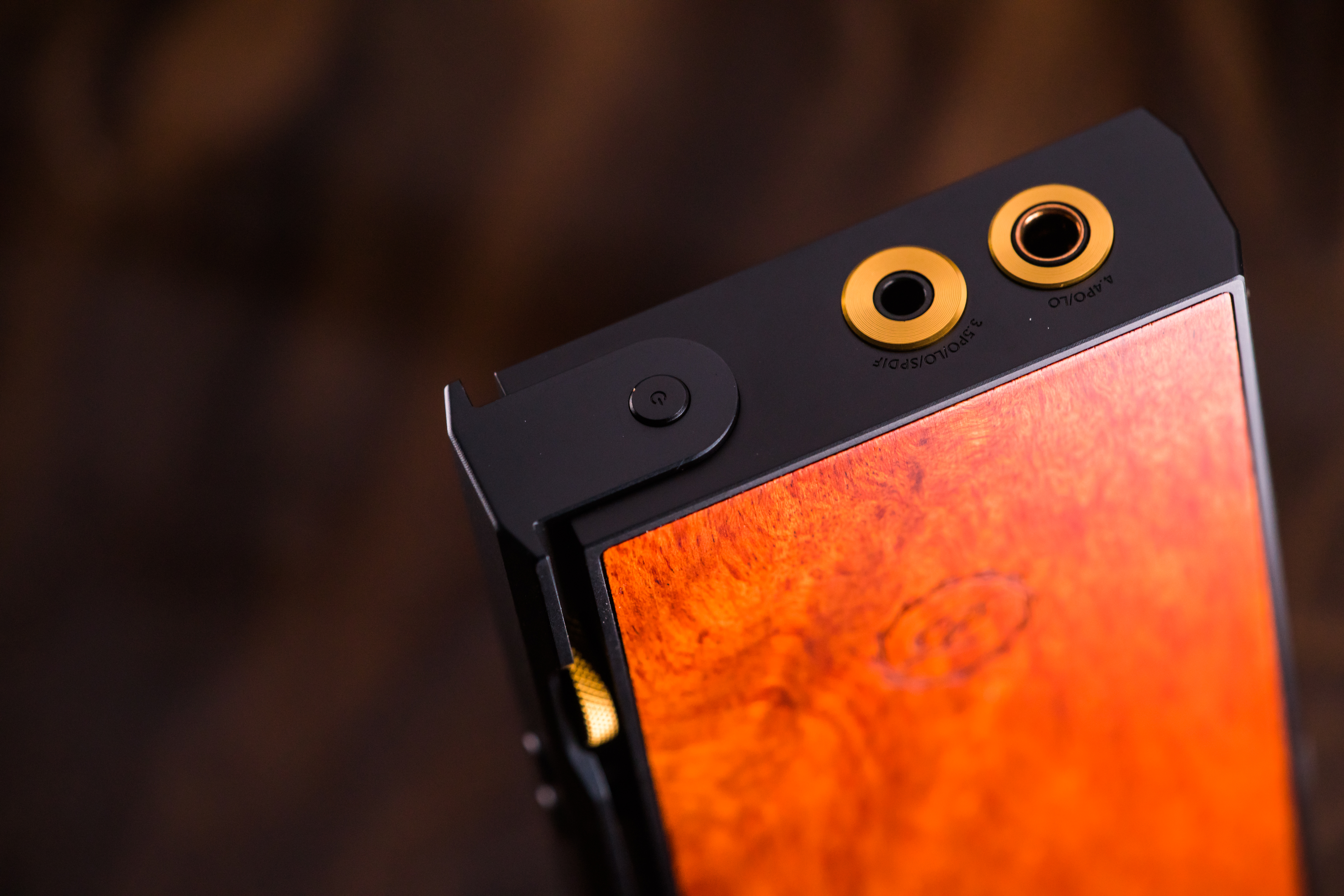 LUXURY & PRECISION P6 PRO 至高聽感分立R2R便攜播放機