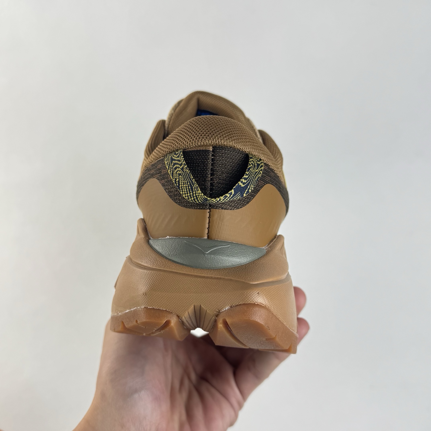 Hoka One One Skyline-Float X