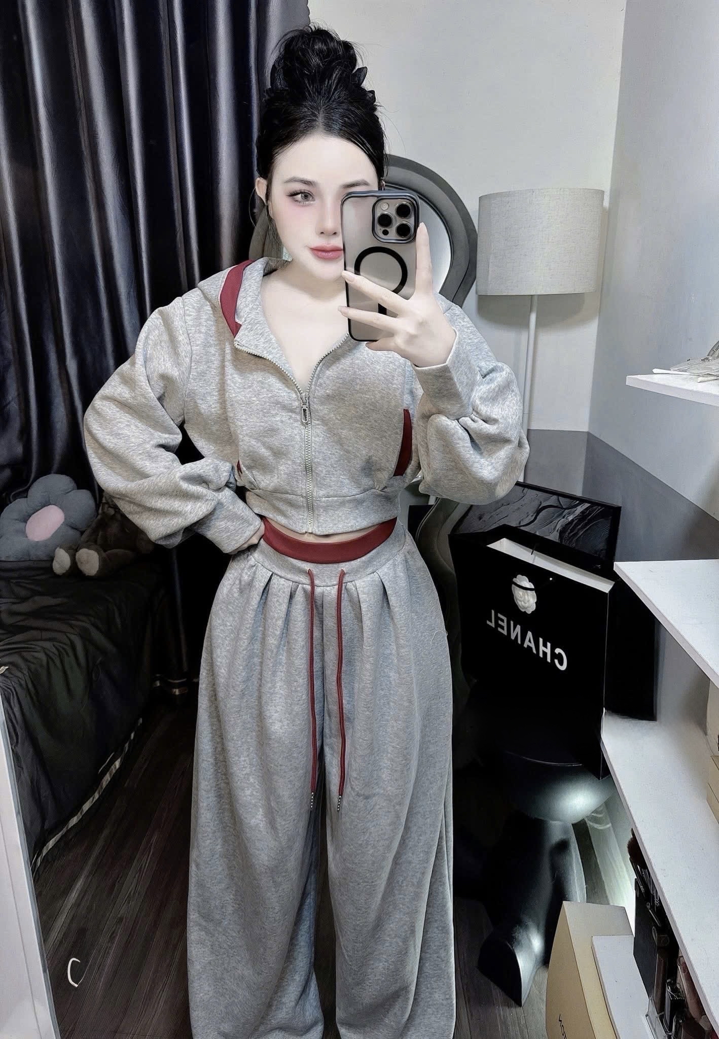 灰色和紅色长裤辣妹套裝