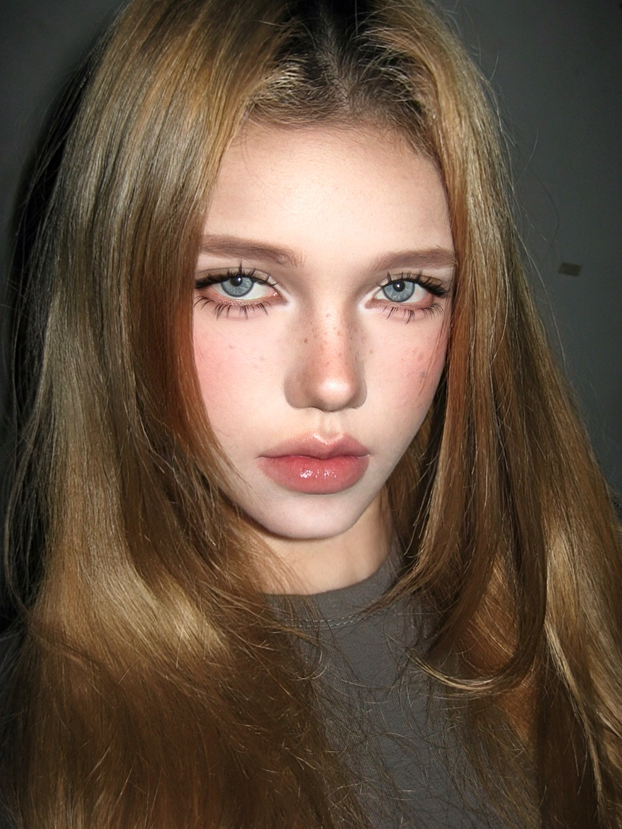 Serltyca 半年拋 虹膜寫真系列