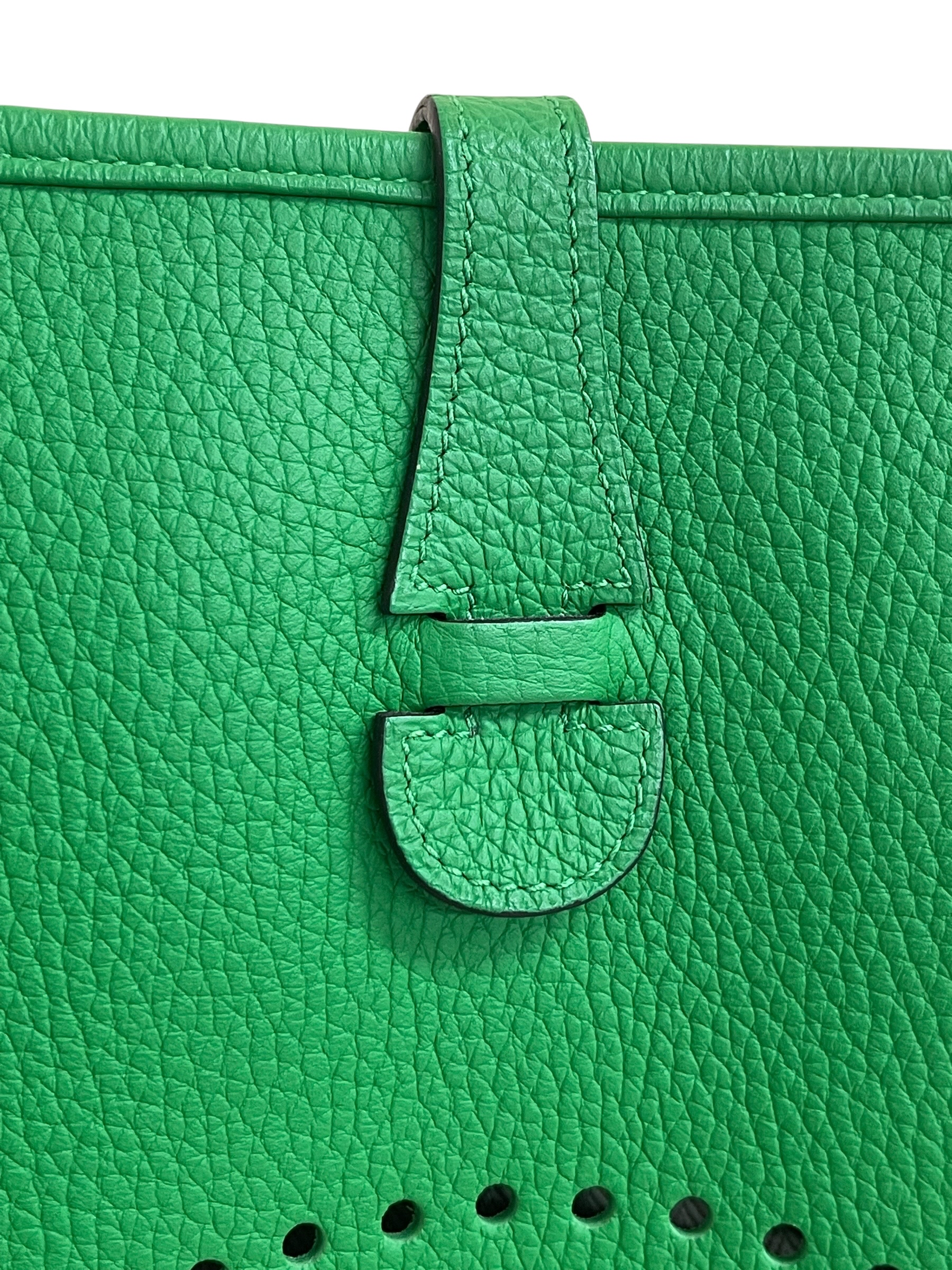 Pre-owned Hermes Evelyne 29 / Stamp square R / Product Code: 063004