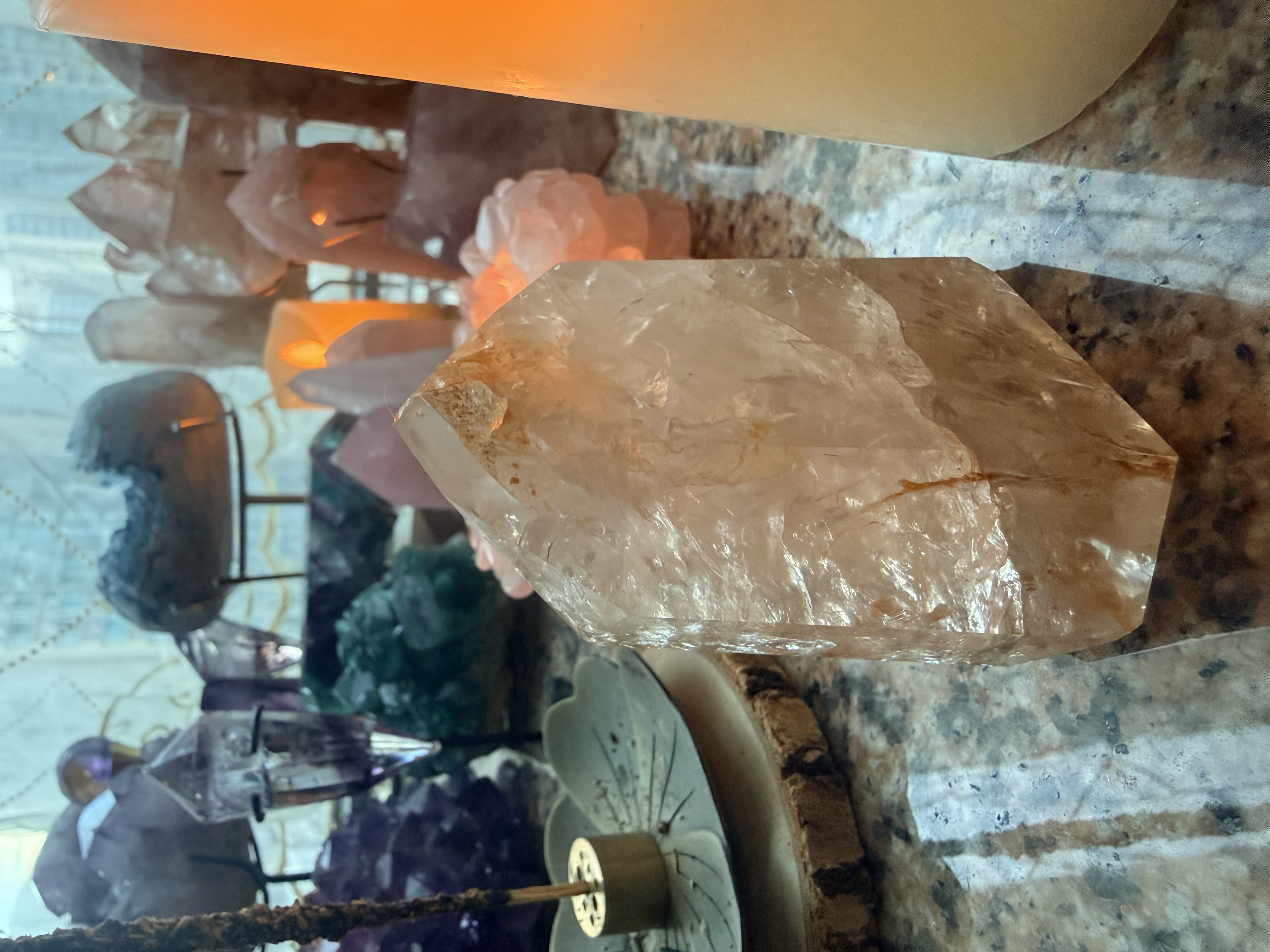 黃金火焰治癒者水晶柱￼
