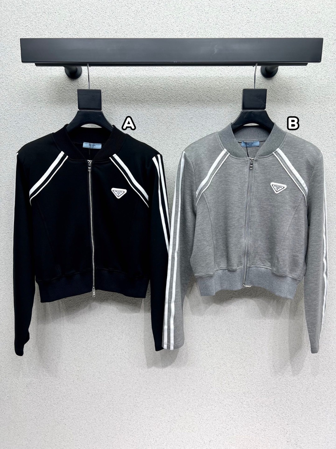 PRADA 經典三角標拉鍊外套