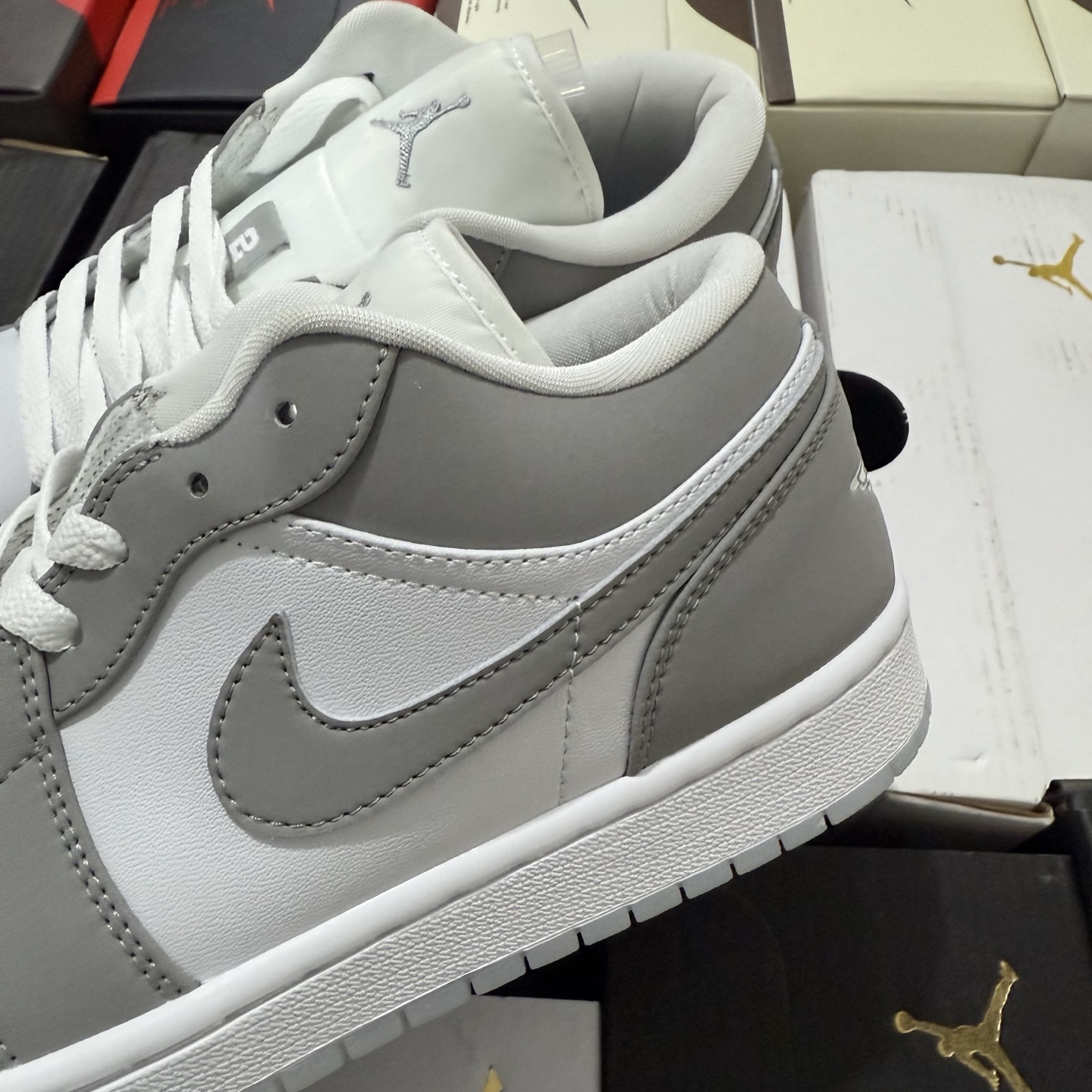 Nike Air Jordan 1 Low "Wolf Grey" DC0774-105