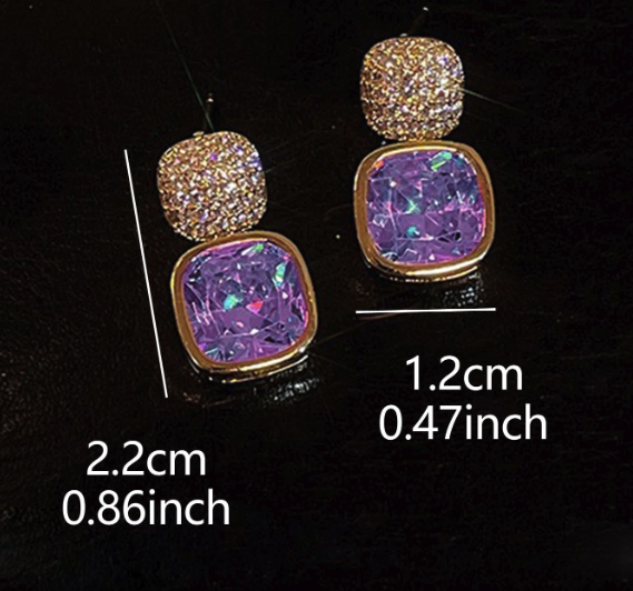 Gilded Glimmer Drops