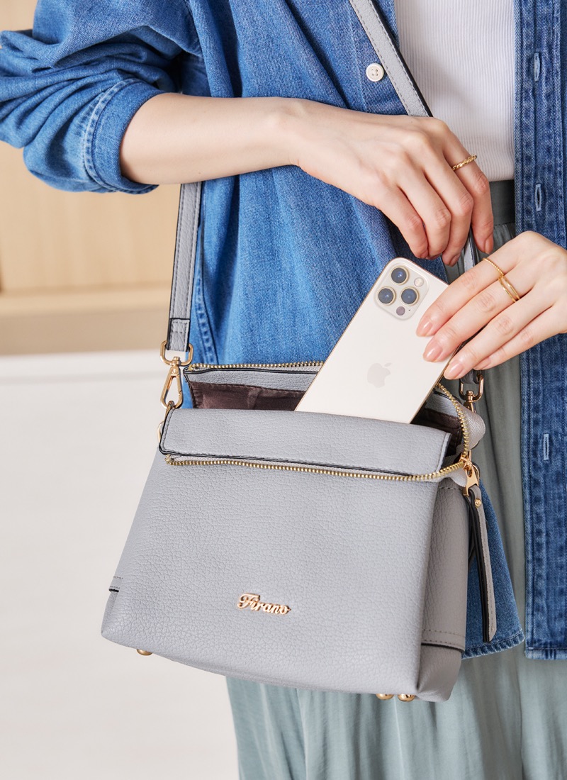 《現貨》日本firano 摺疊設計皮質側孭包(藍色)