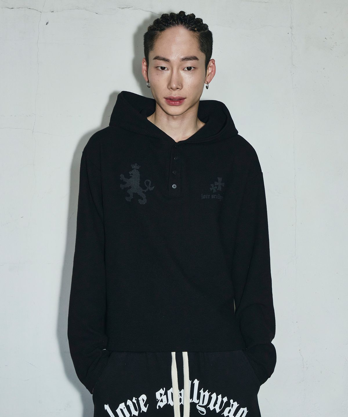 🇰🇷訂購｜SCALLYWAG 26SS｜Waffle Henley Neck Review 2色 