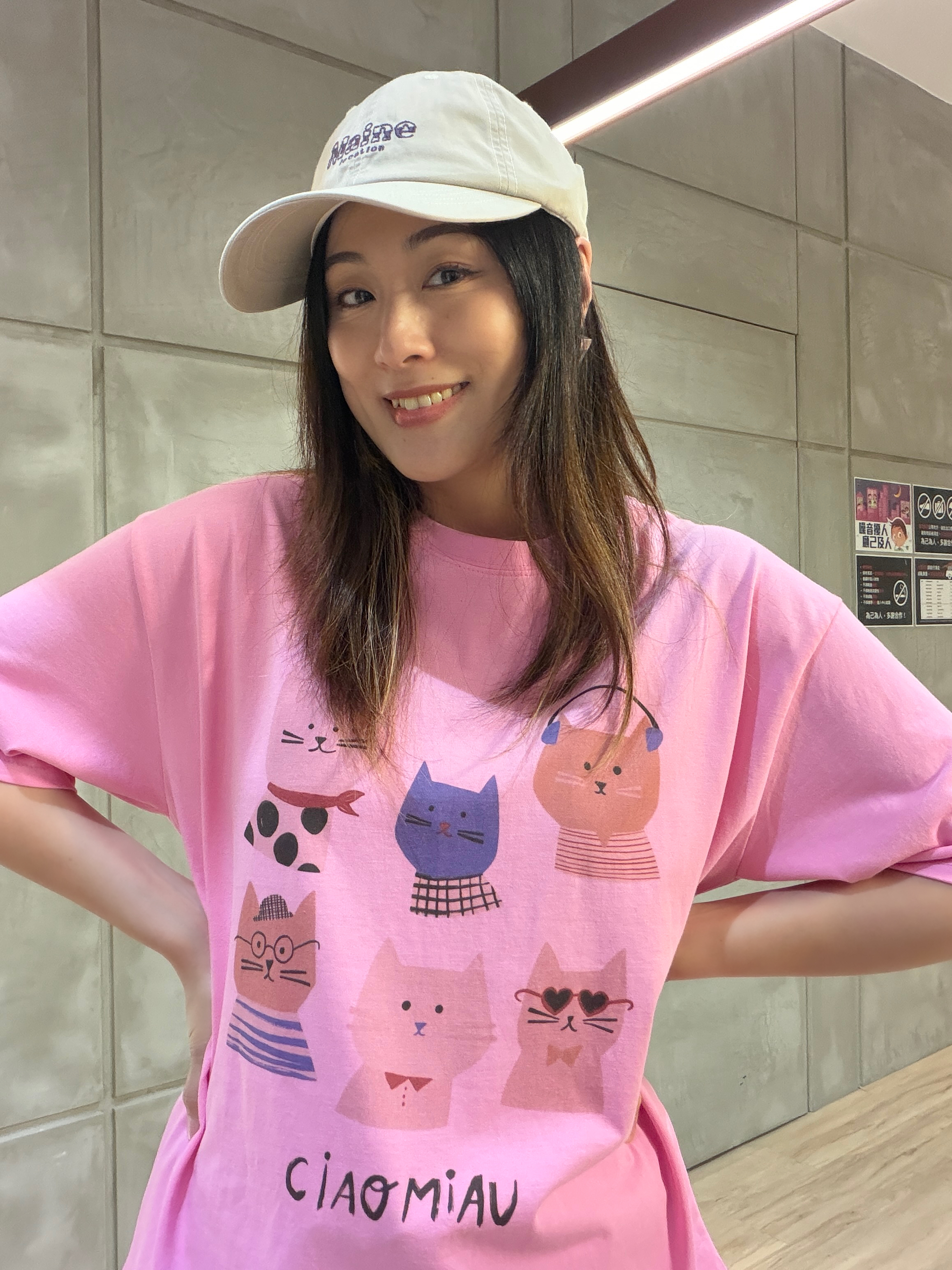 Cat Tee 