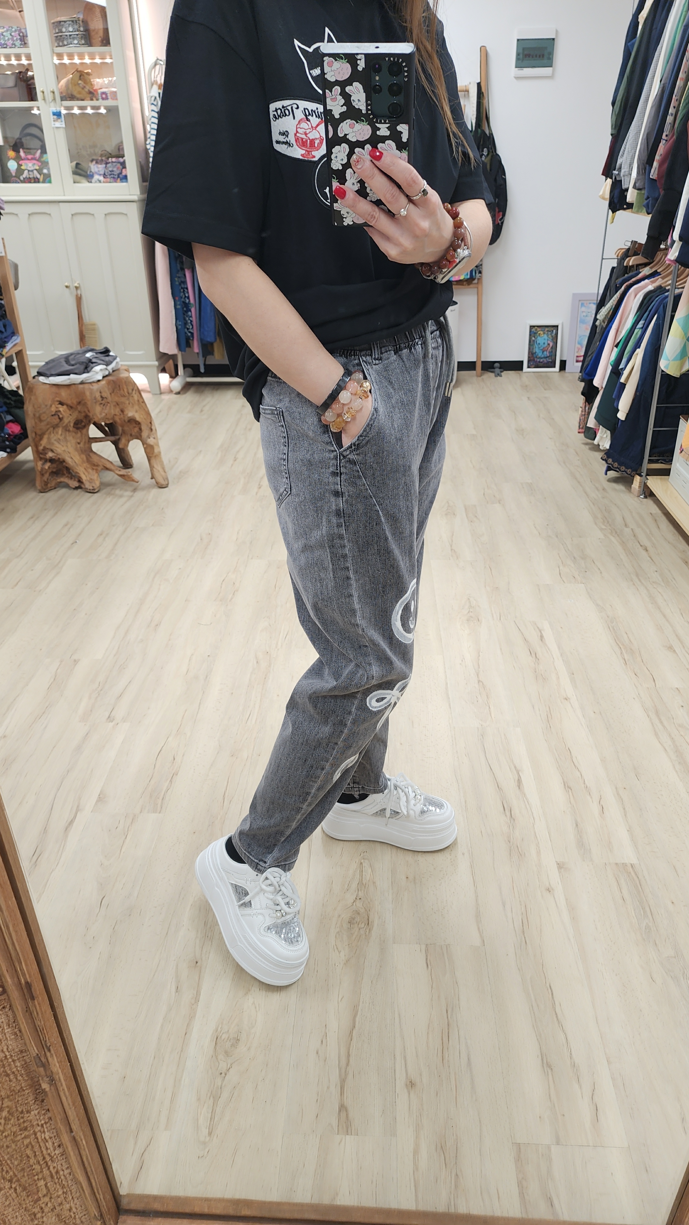 韓國炭灰哈哈笑心心印圖修腳橡筋牛仔褲