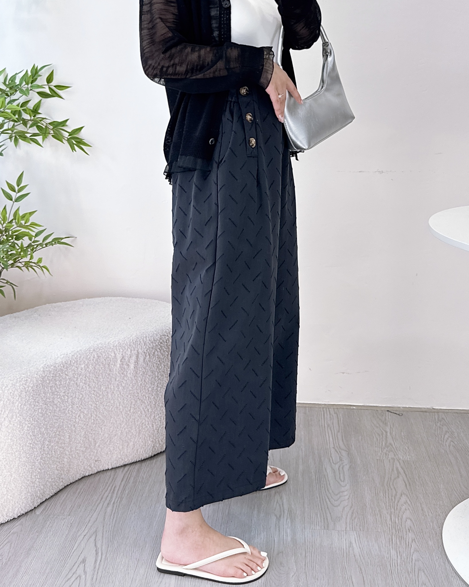 ESP-斯文高質𠝹爛滑斜布闊褲